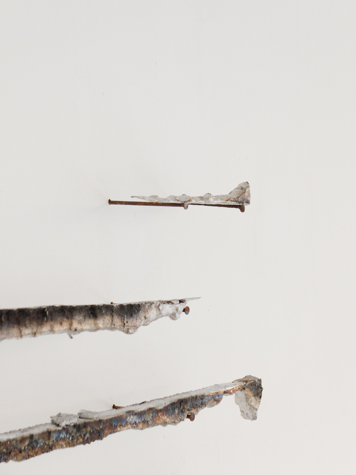 fig4, Thomas Supper, ohne Titel, 2021, 196 x 236 cm, aluminum, steel