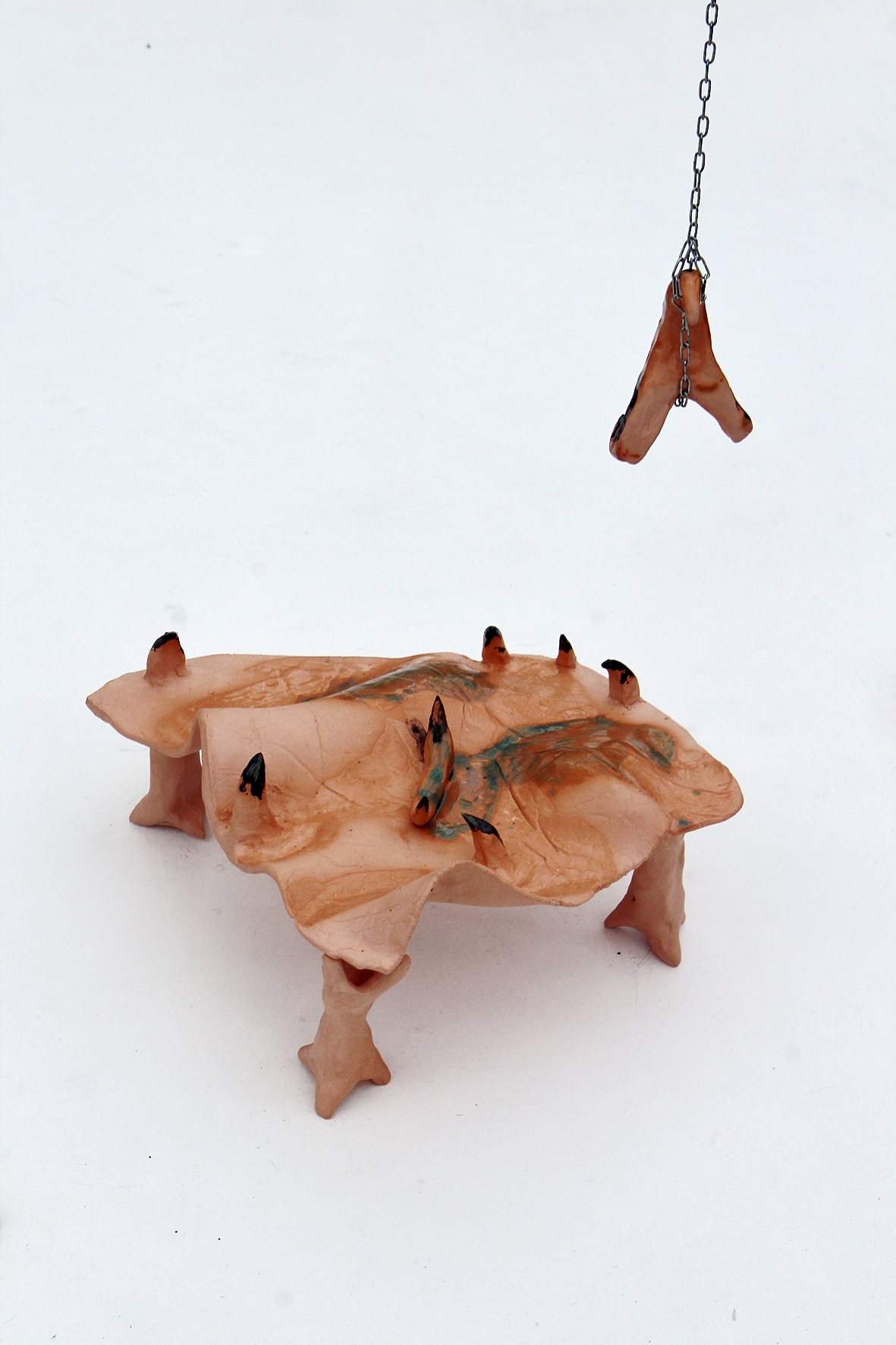 Anna Bochkova, Security Skin and Hook Toy, 2022, ceramics, steel chain, 10x15x17 cm 8x6x5 cm