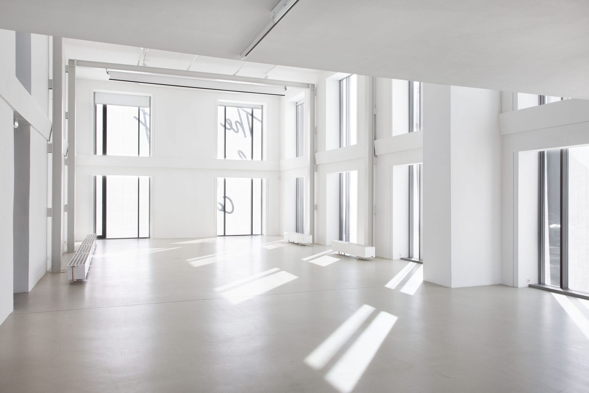 THE JOY OF BEING THE CAUSE, Zuzanna Czebatul, 2022, installation view. EXCLUSIVITIES-EXKLUSIVITÄTEN, M.1 Arthur Boskamp-Stiftung. Photo Jens Franke #13
