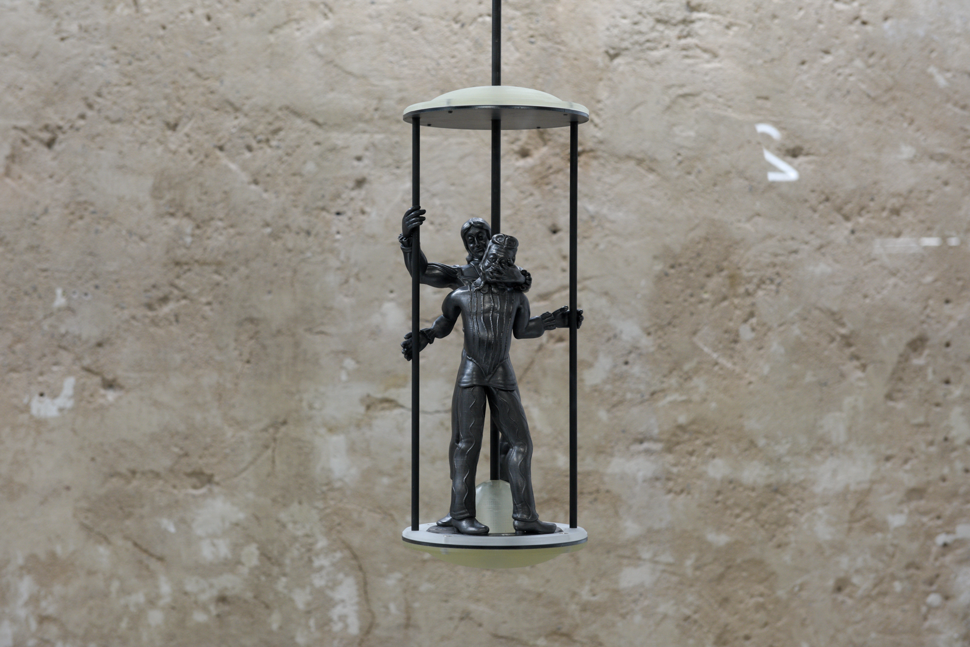 Wieland Schönfelder, untitled 1, 2022, graphite coated plastic, resin, steel, screws, 100 x 20 x 20 cm.