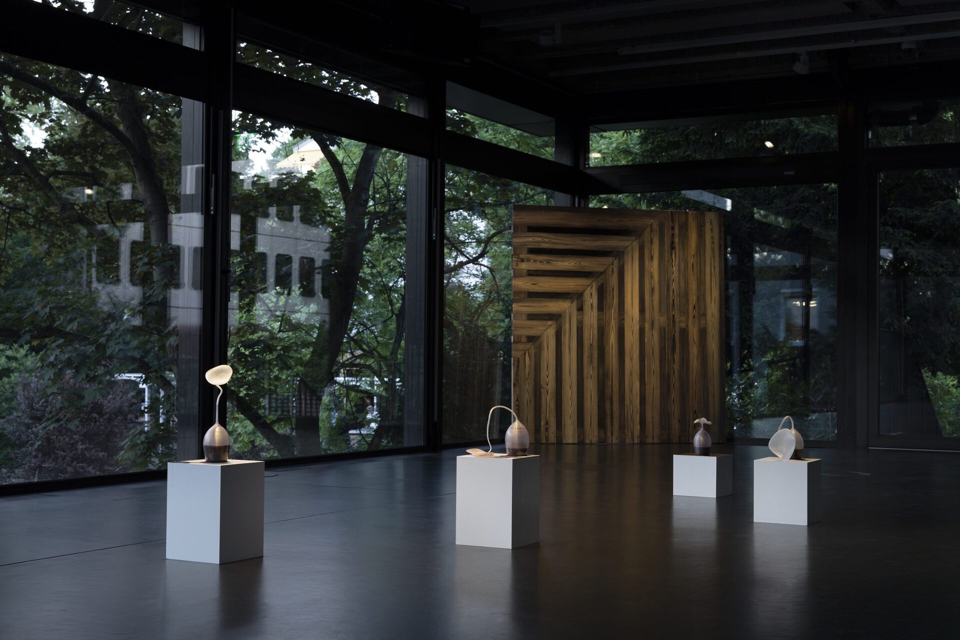 5 more minutes, Installation View, 2022.