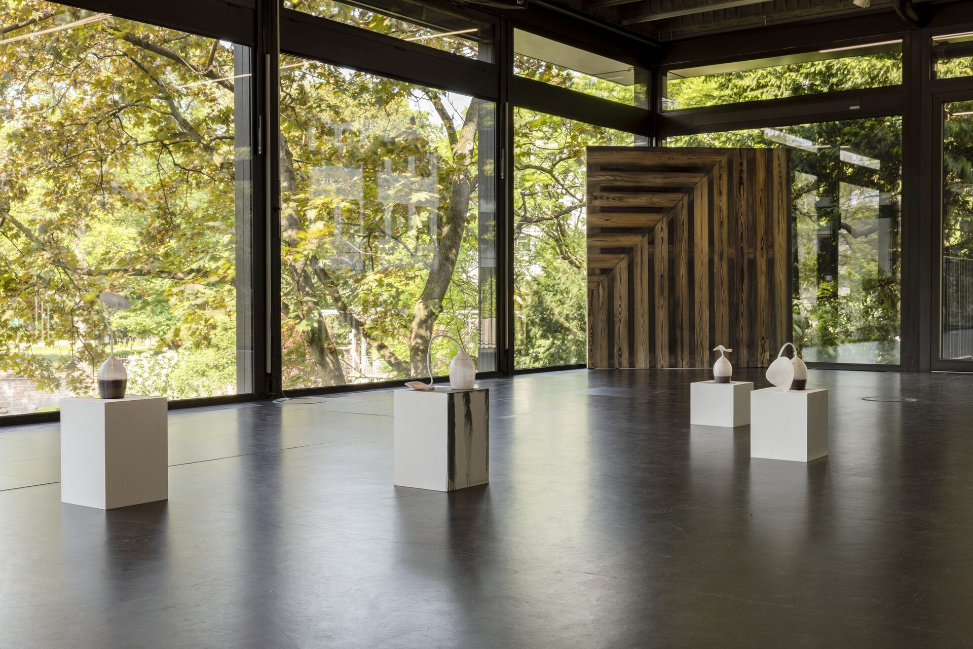 5 more minutes, Installation View, 2022.