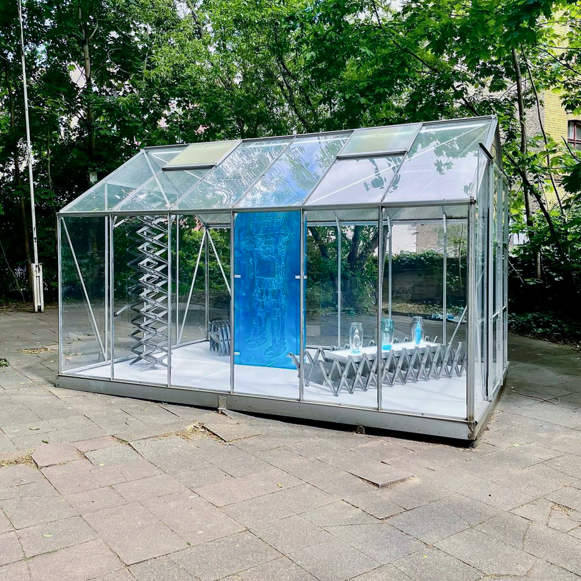 Constantin Hartenstein, A (R) MOR, 2022, installation view, super bien! Berlin