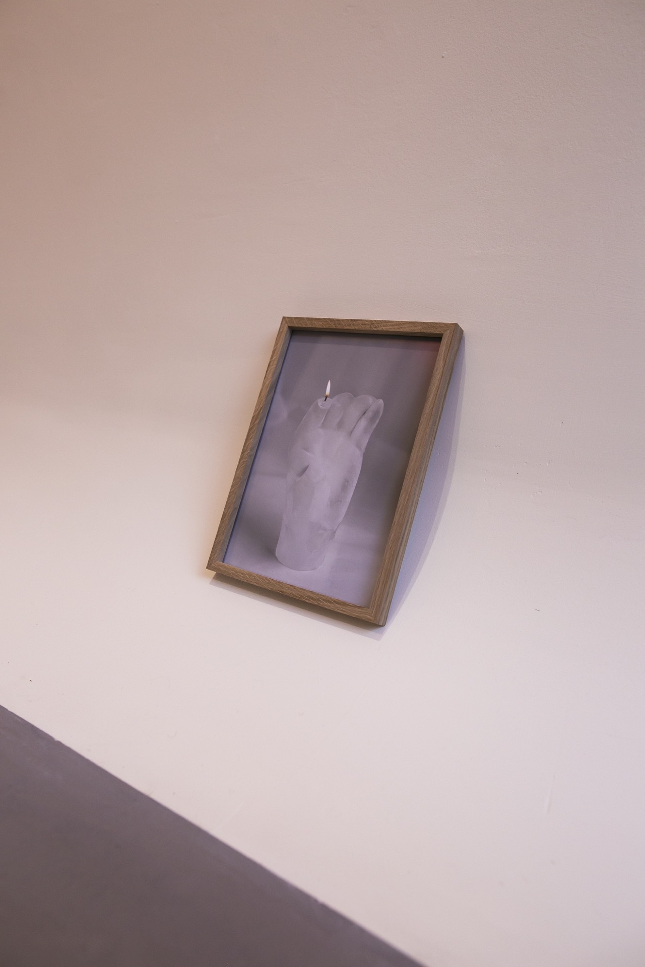 Agata Jarosławiec, Melt the wound, 2022, Phootography, 20x30cm