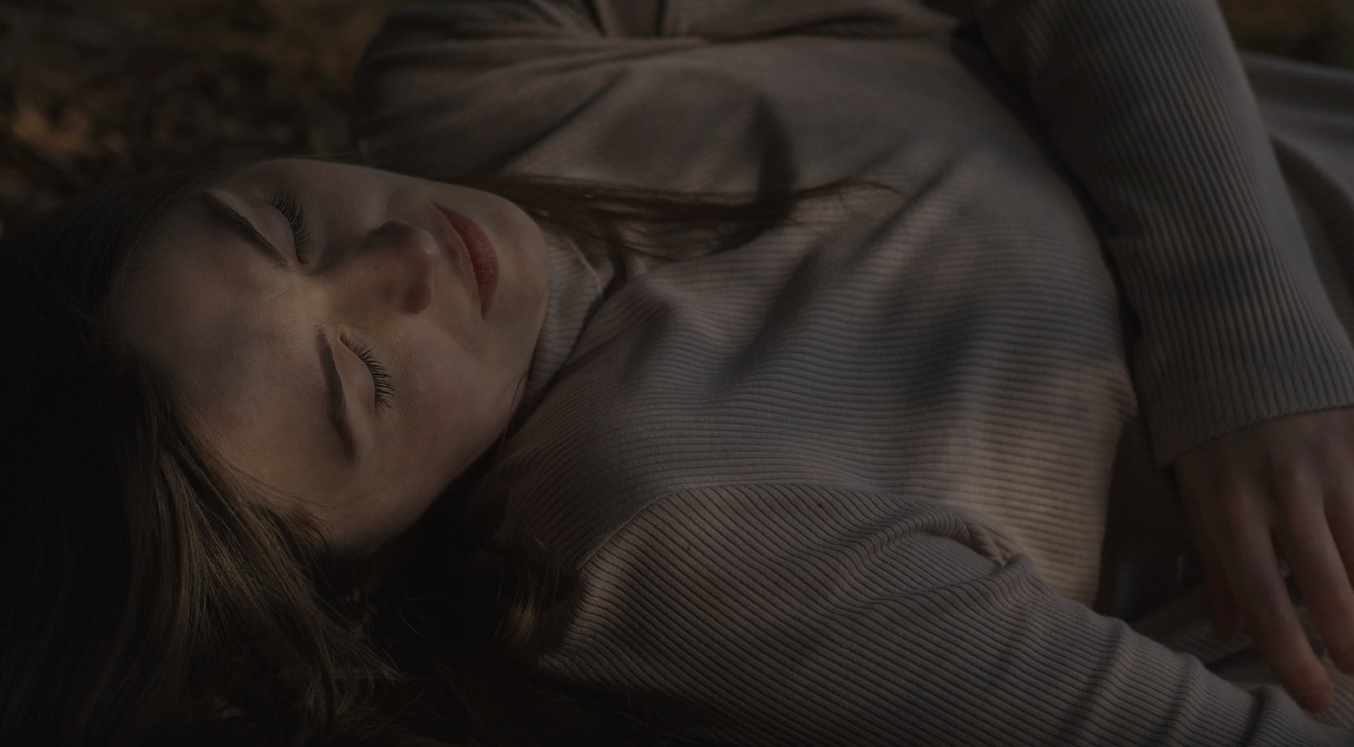 Agata Jarosławiec, Tonic Immobility, 2022, video