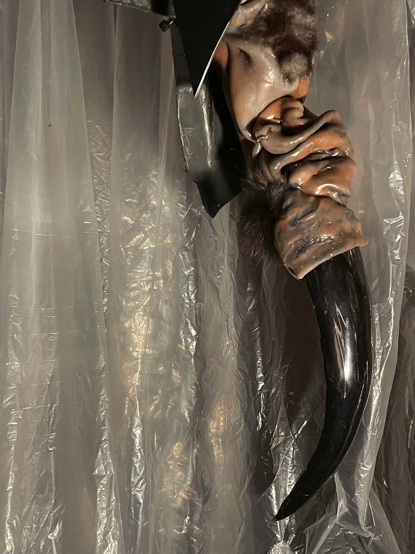 Ruben Ulises / 2021, Horns, rabbit pelt, welding wire, plastic car parts, dragon skin silicone, zip ties, my t-shirt