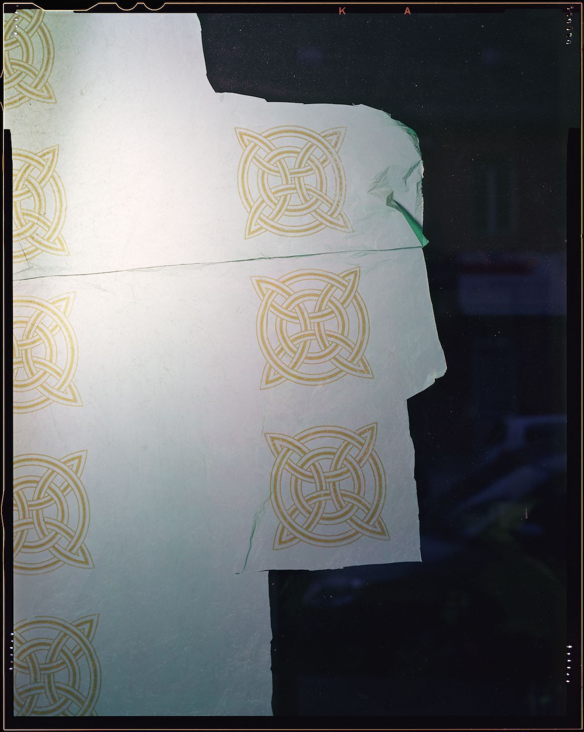 Ketuta Alexi-Meskhishvili, Suns 2021 Archival pigment print 38 x 30,5 cm / 15 x 12 inches Edition 1 of 2 + 2 AP