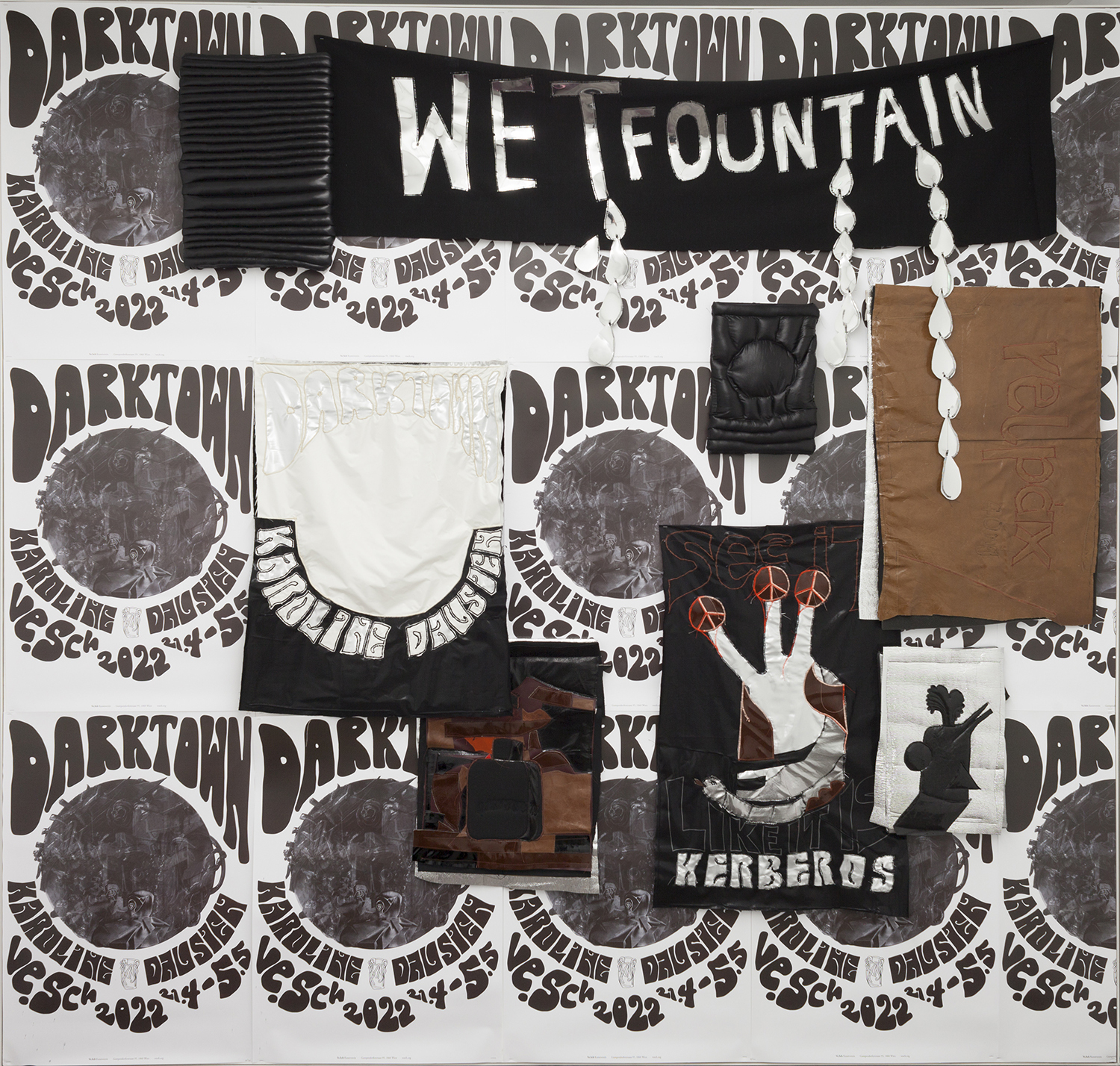 Karoline Dausien, Darktown, 2022, Posters, textile, leather, foam, yarn
