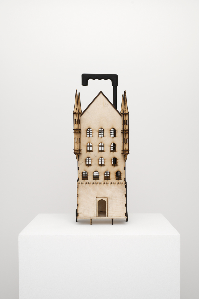 Yasuaki Hamada, Neighbour, Courtesy of the artist and Crèvecœur, Paris. Photo: Aurélien Mole.