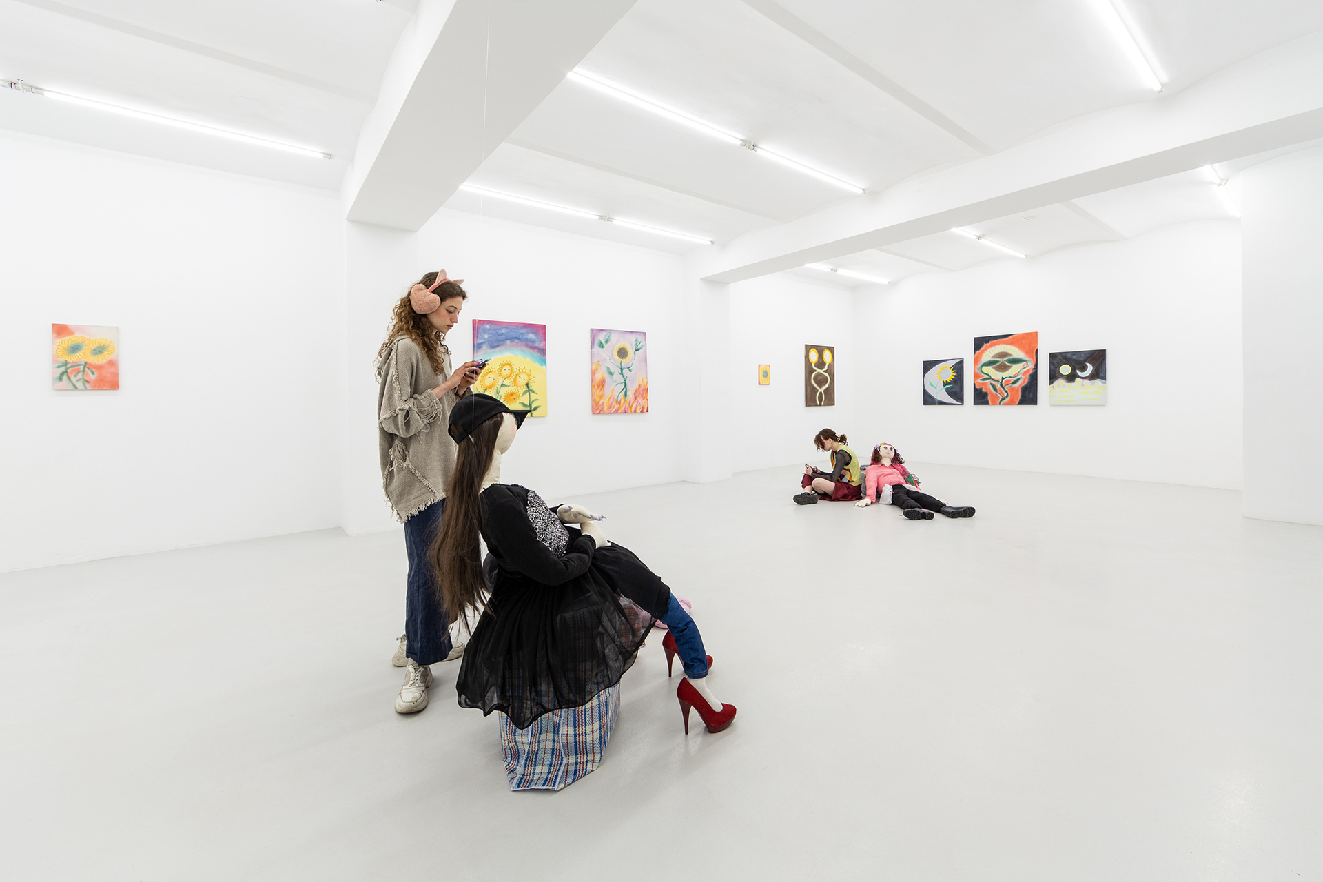 Olga Krykun, Forget-me-nots / Незабудки / Niezapominajki, exhibition view, 2022