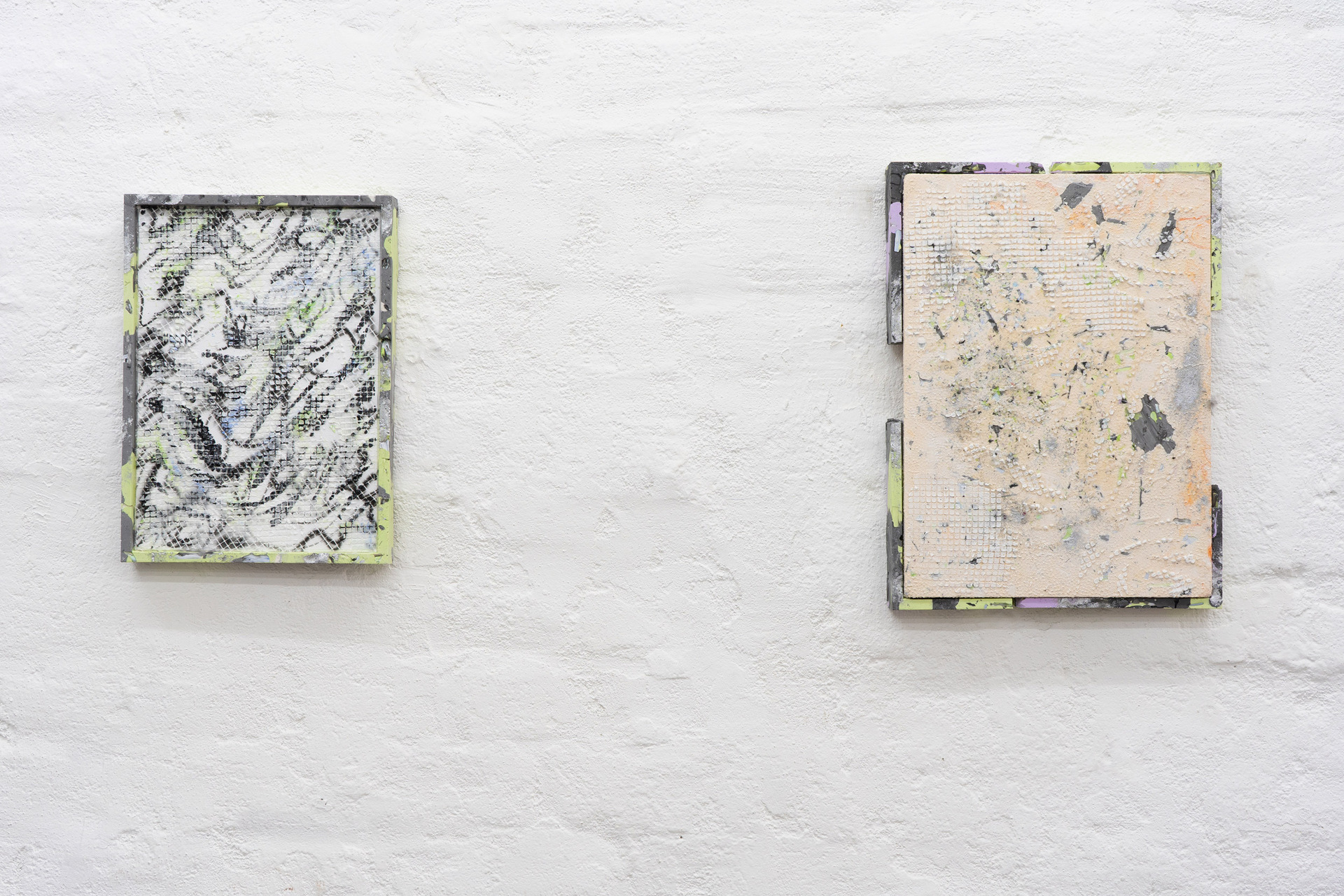 Left: Mesh Series, 2022, acrylic airbrush paint on paper, silicone Right: Palette, 2022, jesmonite, metal powder, studio debris