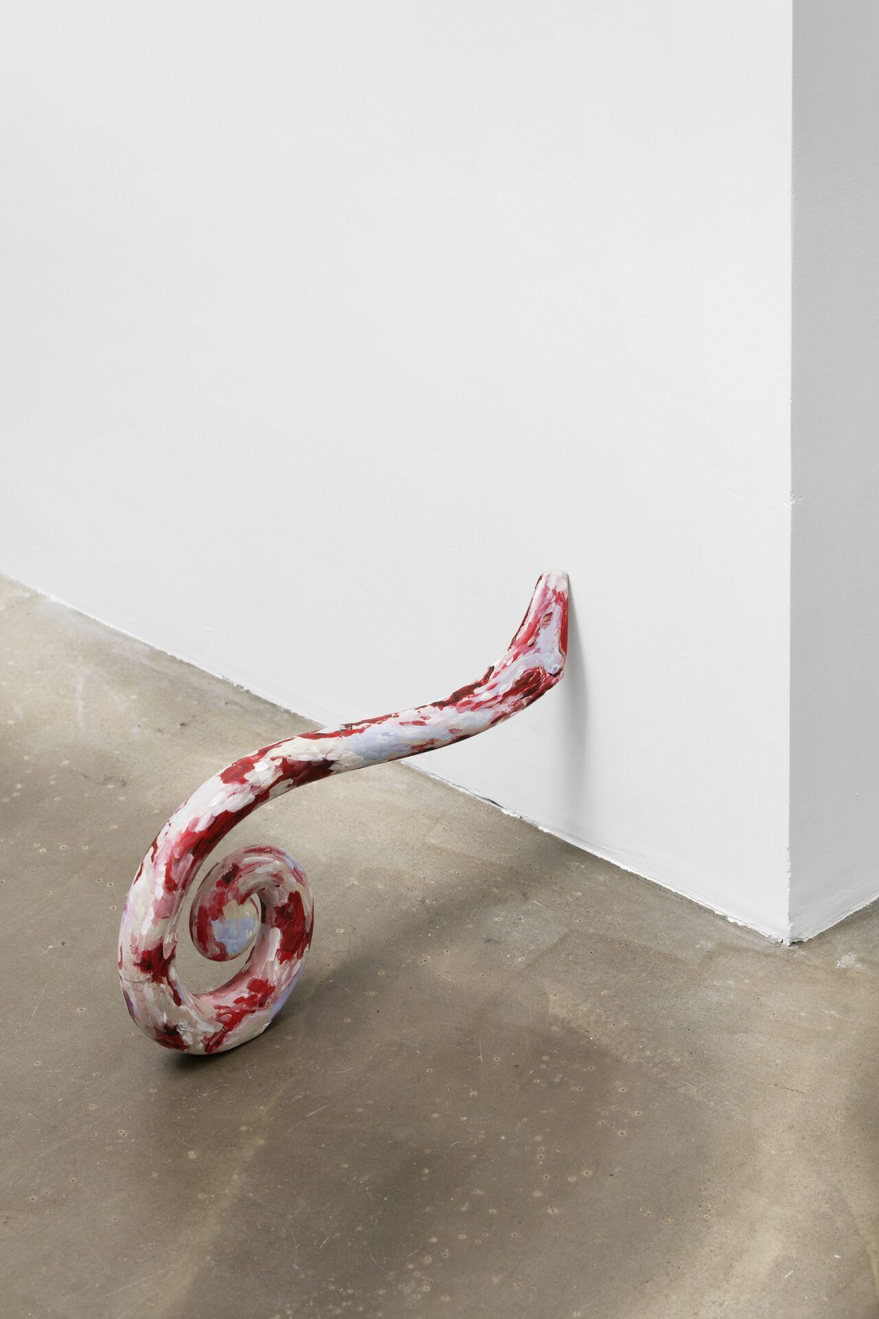 Jessy Razafimandimby, Res Nullius IV, 2022, acrylic on wood, 49 x 20 x 4 cm, unique