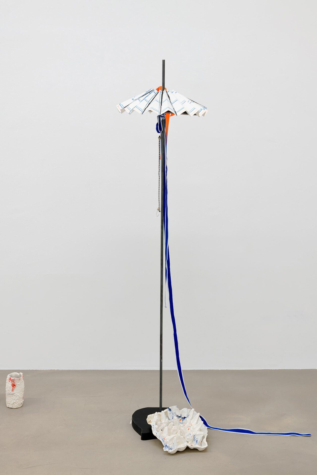 Johanna Magdalena Guggenberger, Frl. A, 2022, paper, fabric, glazed porcelain, painted wood, metal, 162 × 70 × 40 cm. Courtesy Wonnerth Dejaco, Belmacz and the artist. Photo: Peter Mochi