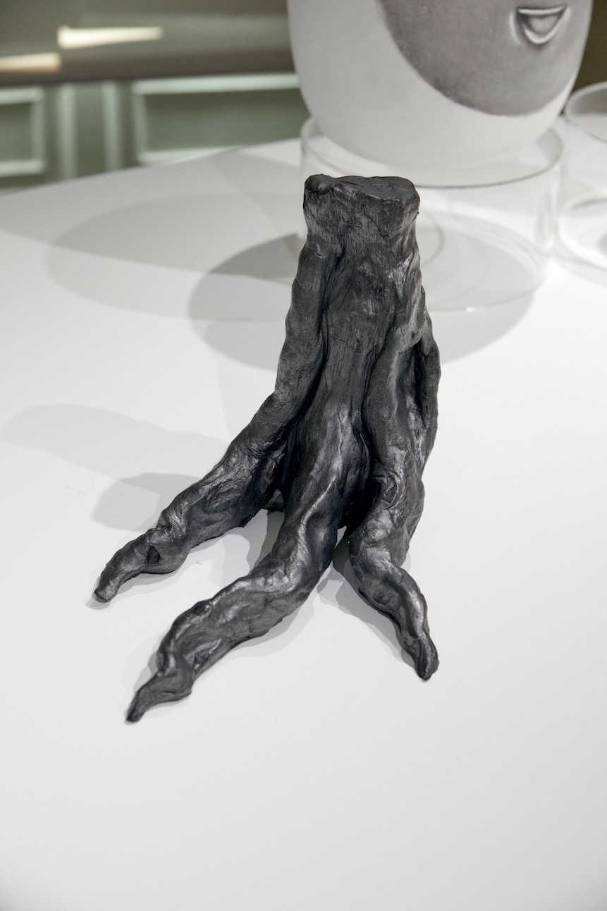 Marianne Walker, Root, 2022, pencil and ink on sculpted paperclay,33 x 29 x 20cm