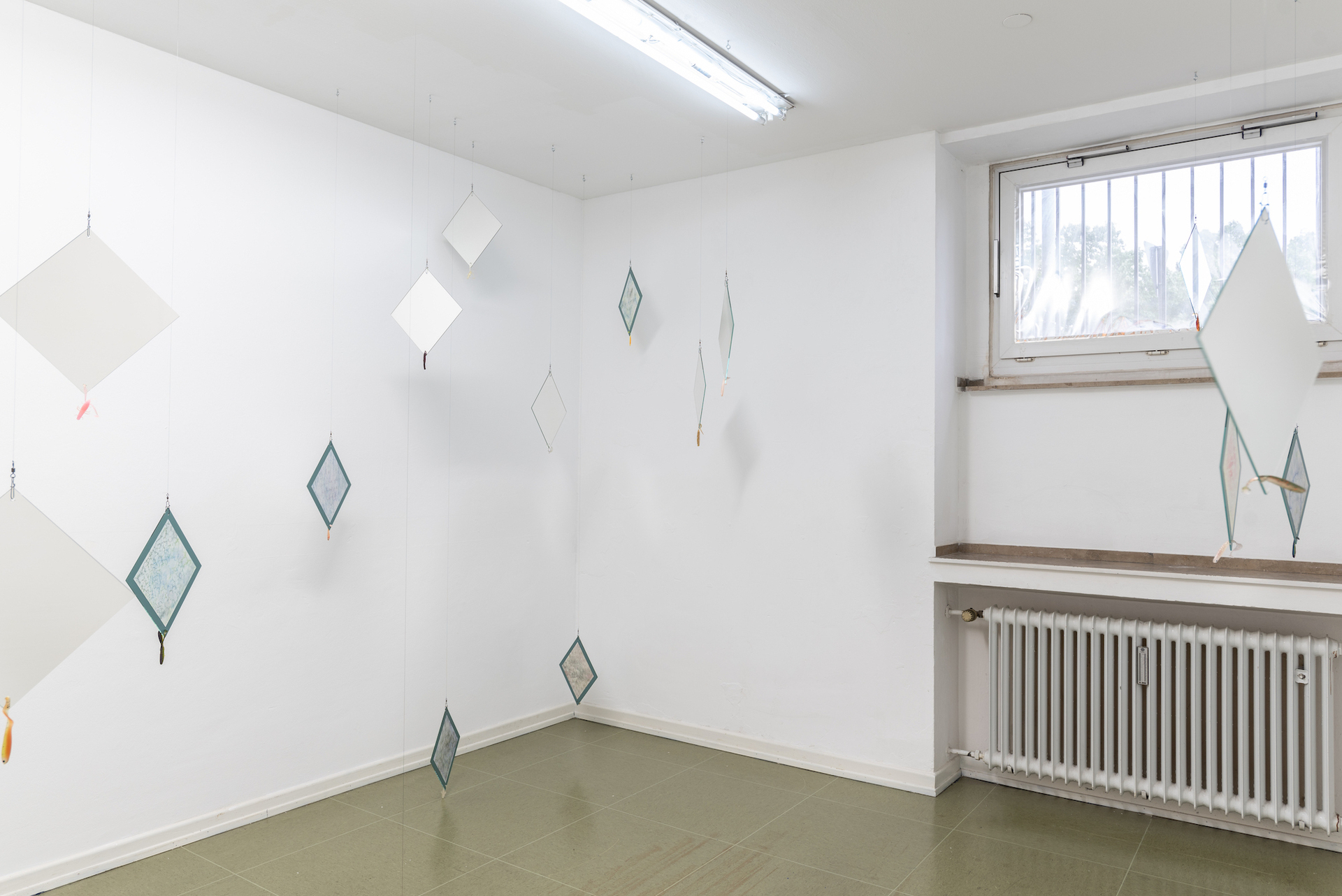 Markues, Fragen aus dem Eis, installation view, 2022