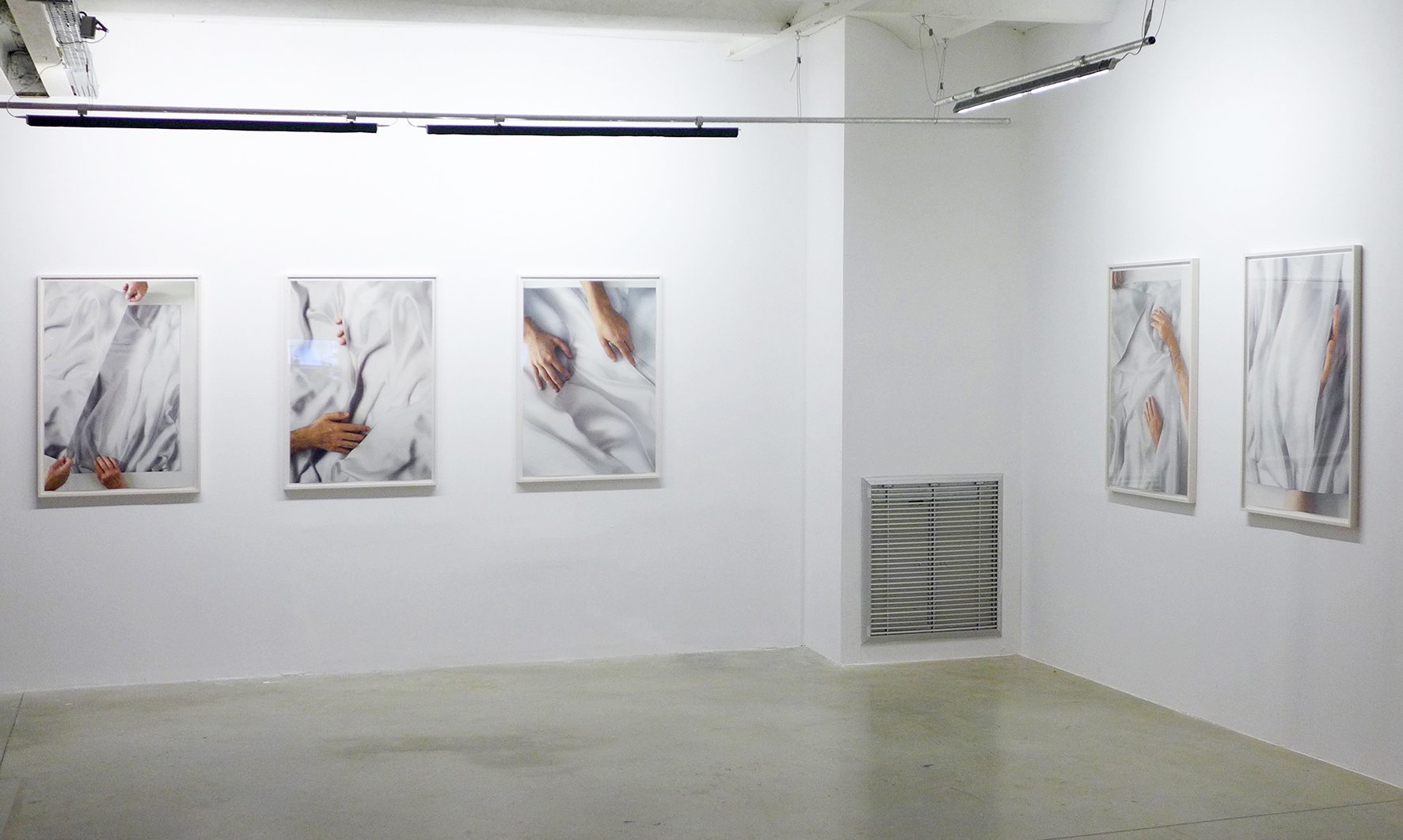 Susanne Bürner, Seide für V.B, A.P., B.D. und M.A., 2018, archival prints, framed 73 x 104 cm each
