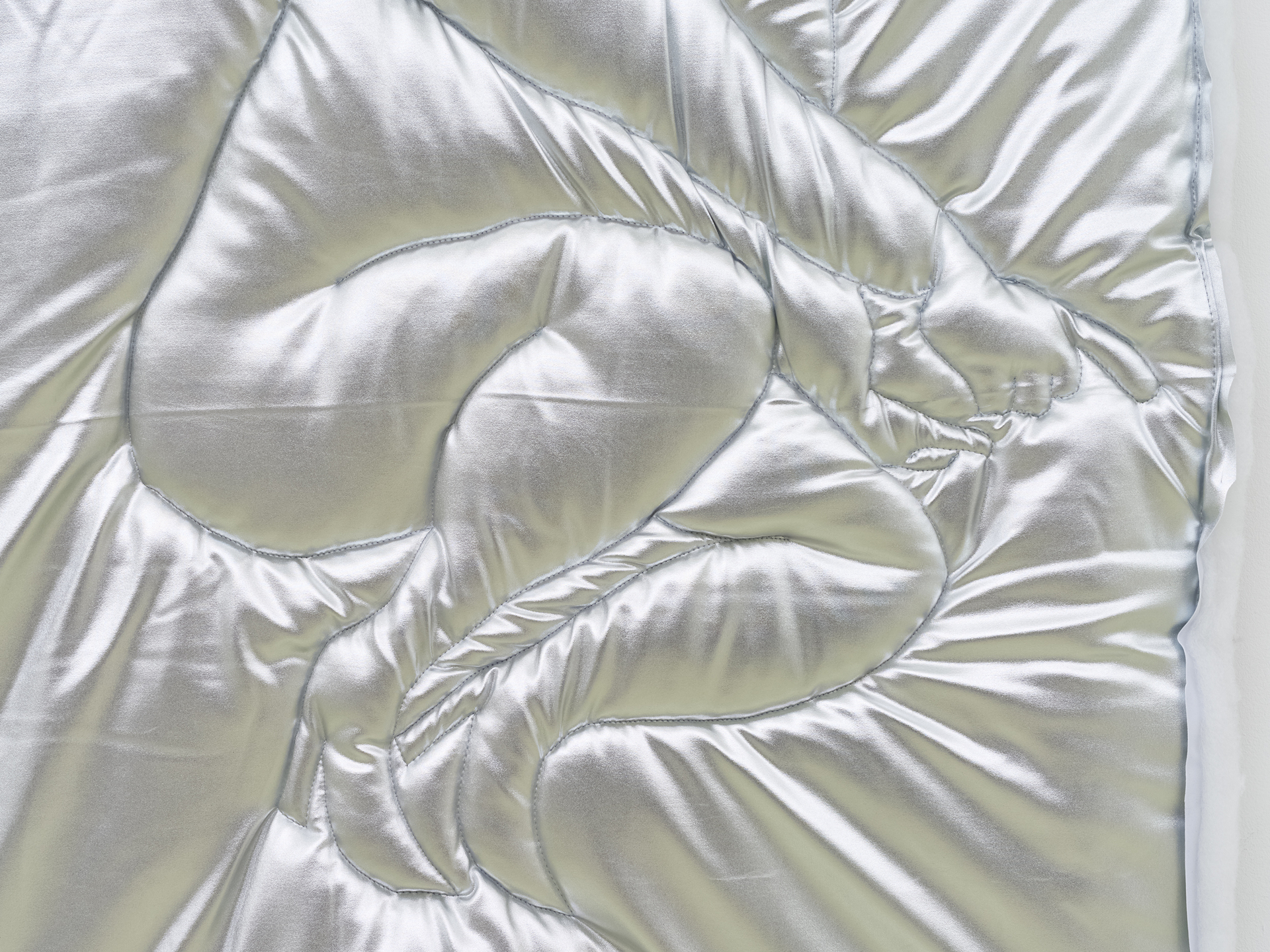 Shamiran Istifan, Maryam II (detail), 2022, Metallic jersey, wadding, lining, thread 109 x 88 x 4.5 cm. Courtesy the artist and Moarain House, London Photo: Theo Christelis
