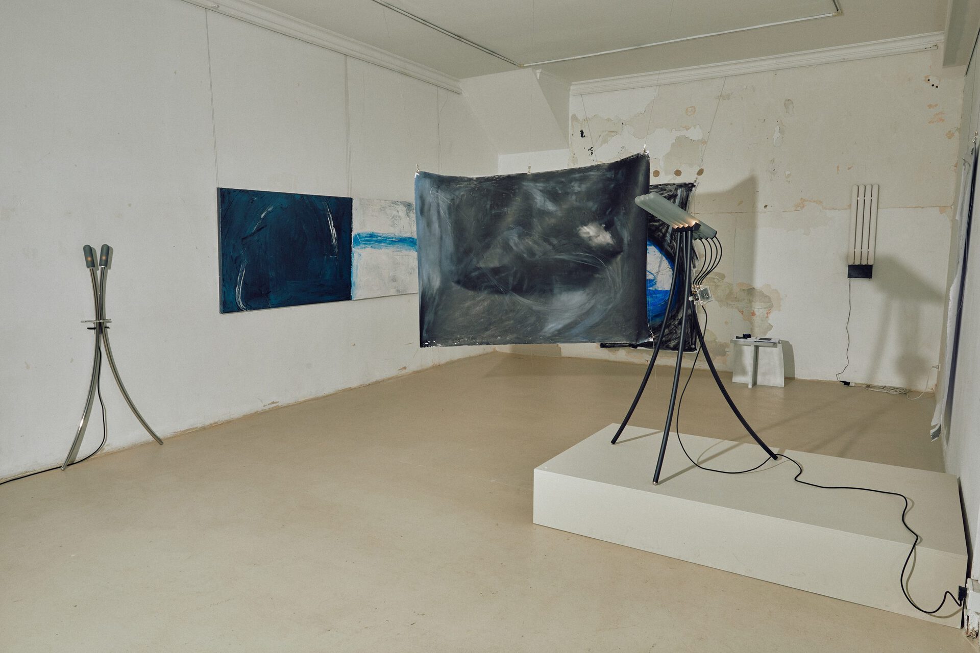 Jay Jermyn, Ritual light/ Requisite Self Install_001, 2022