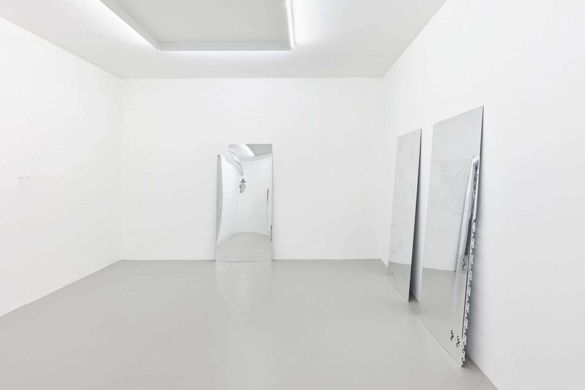 Ceylan Öztrük, Installation view