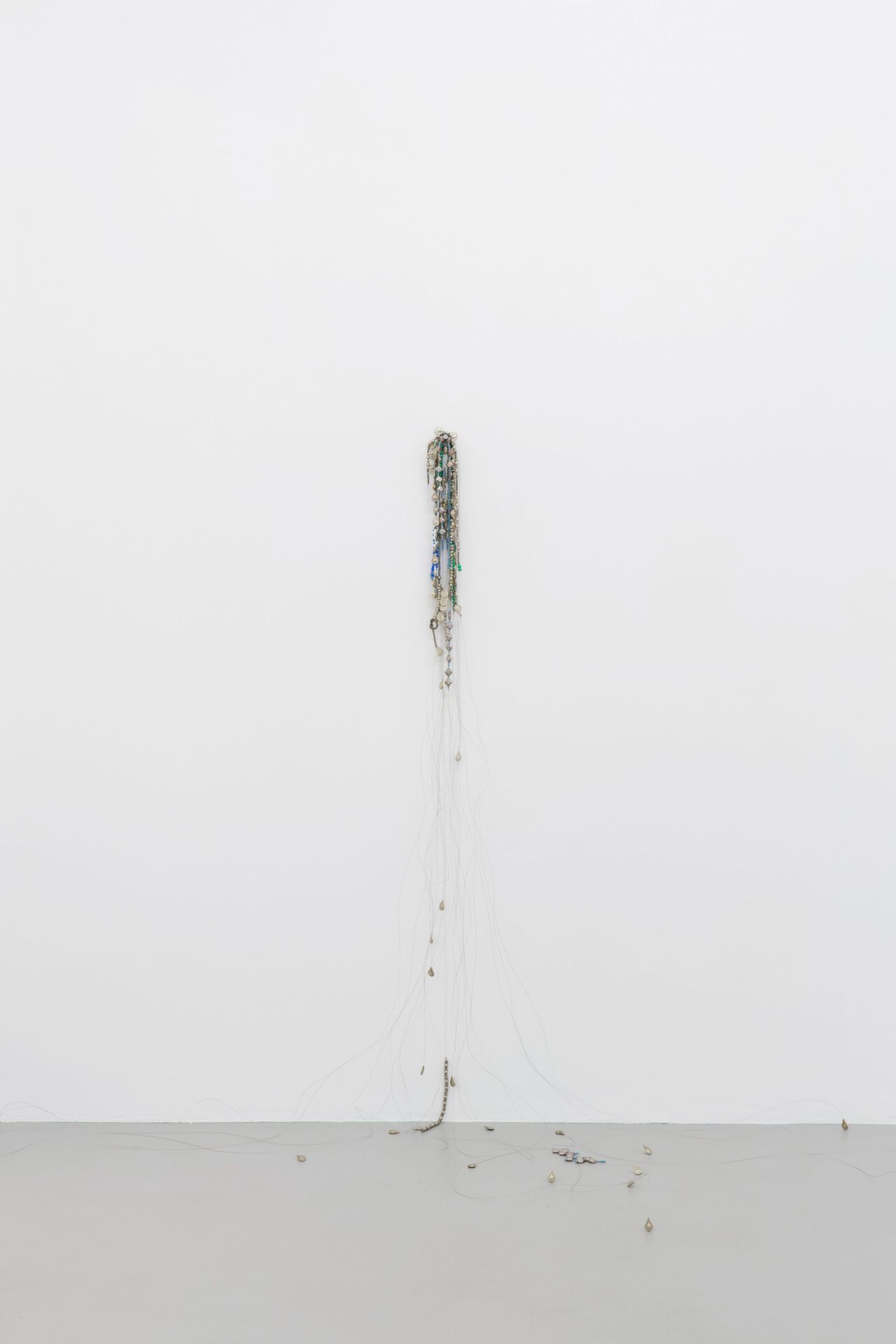 Ceylan Öztrük, Untitled, 2022, wire and glass beads, dimensions variable