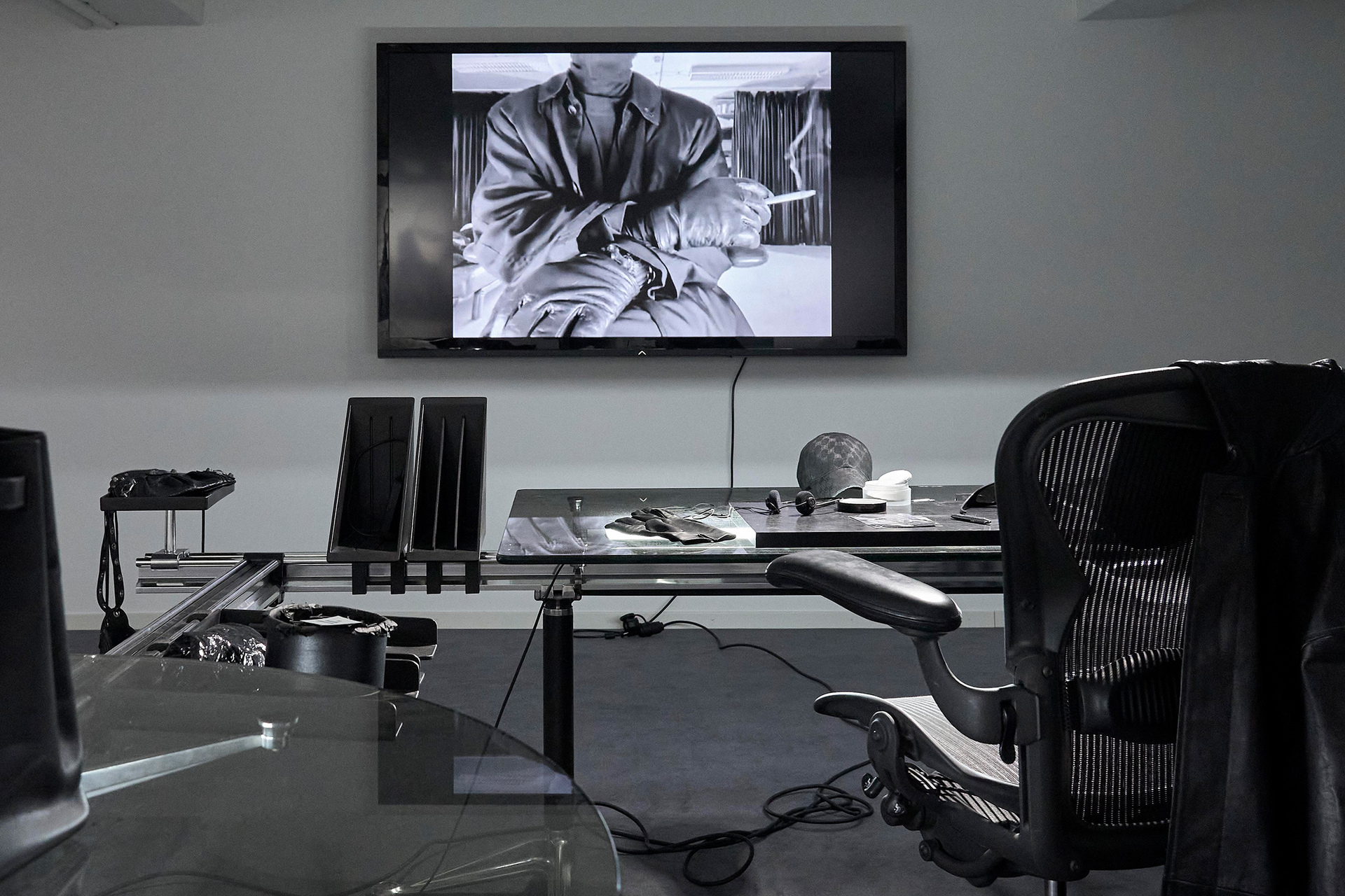 Exhibition view, SHOOTING STAR by Julian-Jakob Kneer