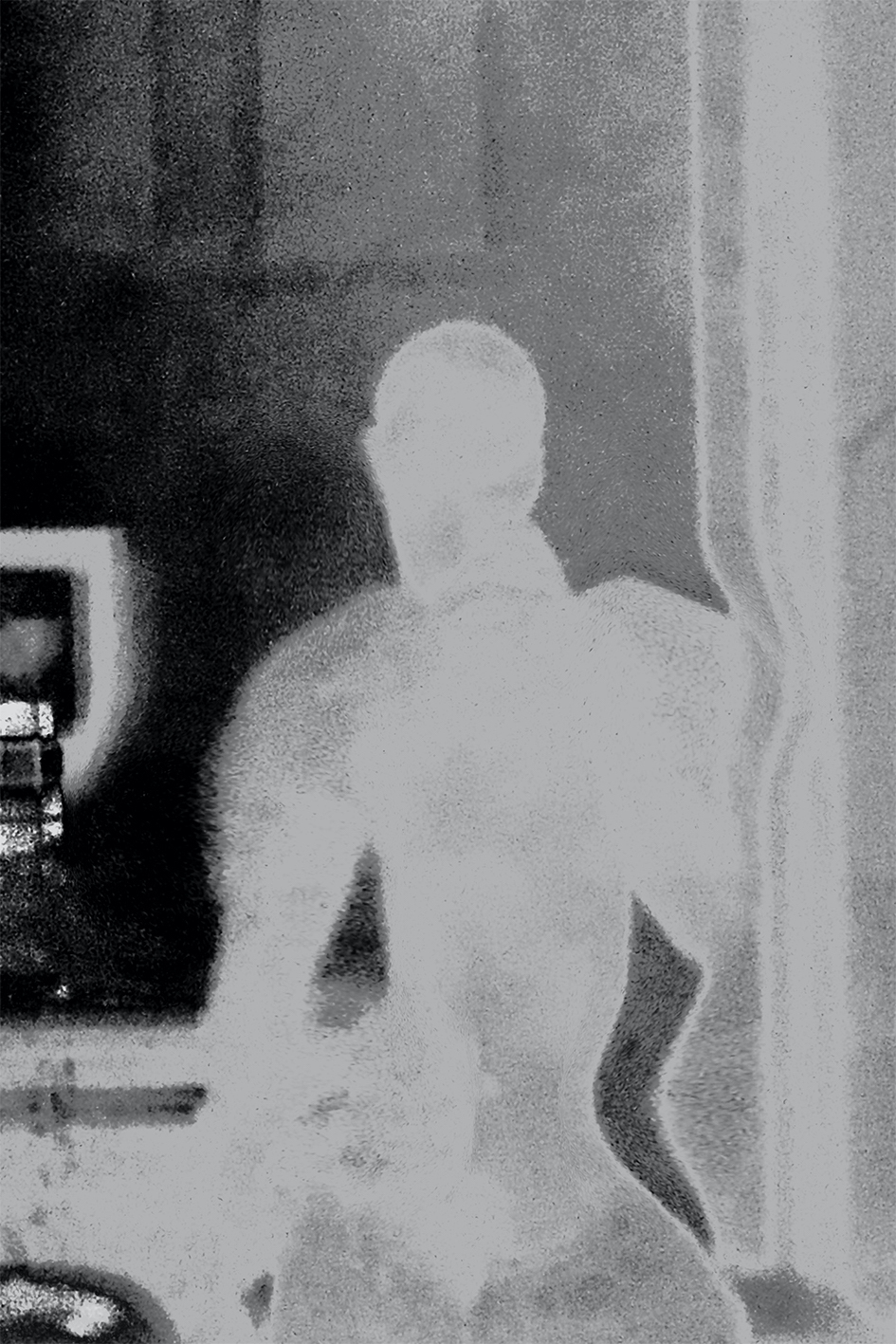 Trödel (thirst traps), 2022 slide projection, digital print on film, 40 slides detail courtesy: the artist, LIAF, Case Chiuse by Paola Clerico and Monitor, Rome, Lisbon, Pereto
