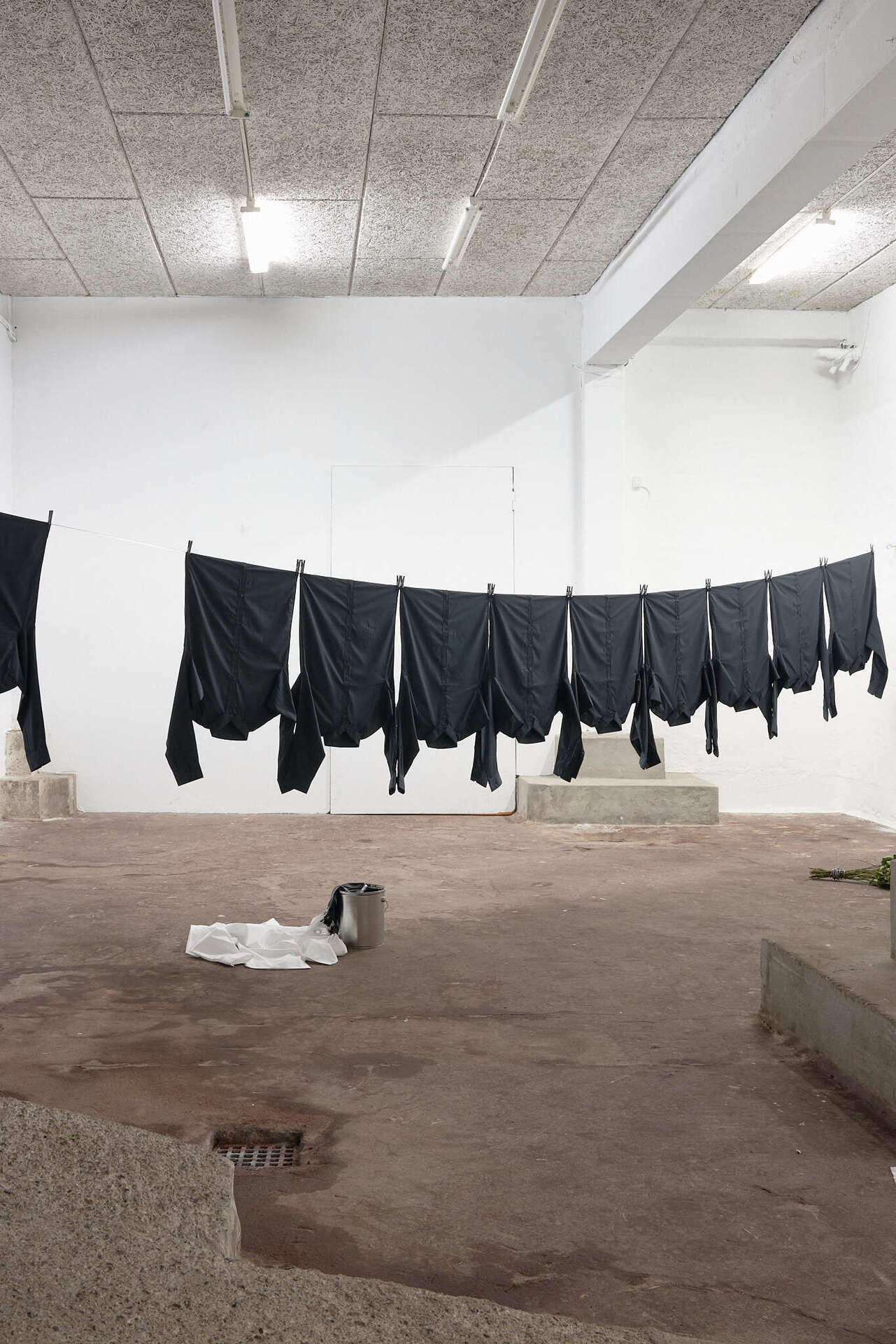 Eliyah Mesayer & Julie Stavad, The King and the Jinn, 2022, installation, 4