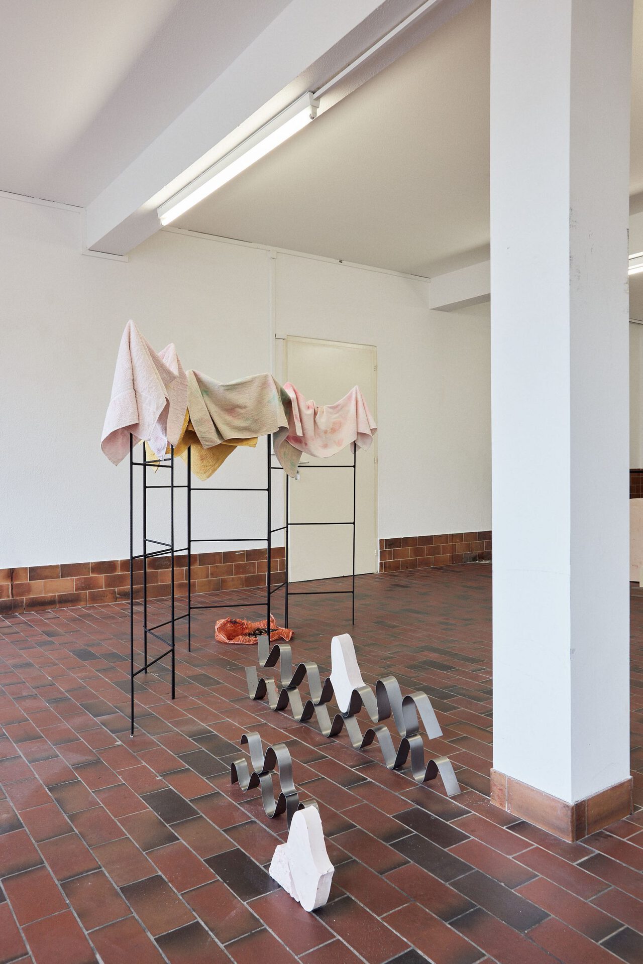 Edit Oderbolz & Marie Raffn, Installation View