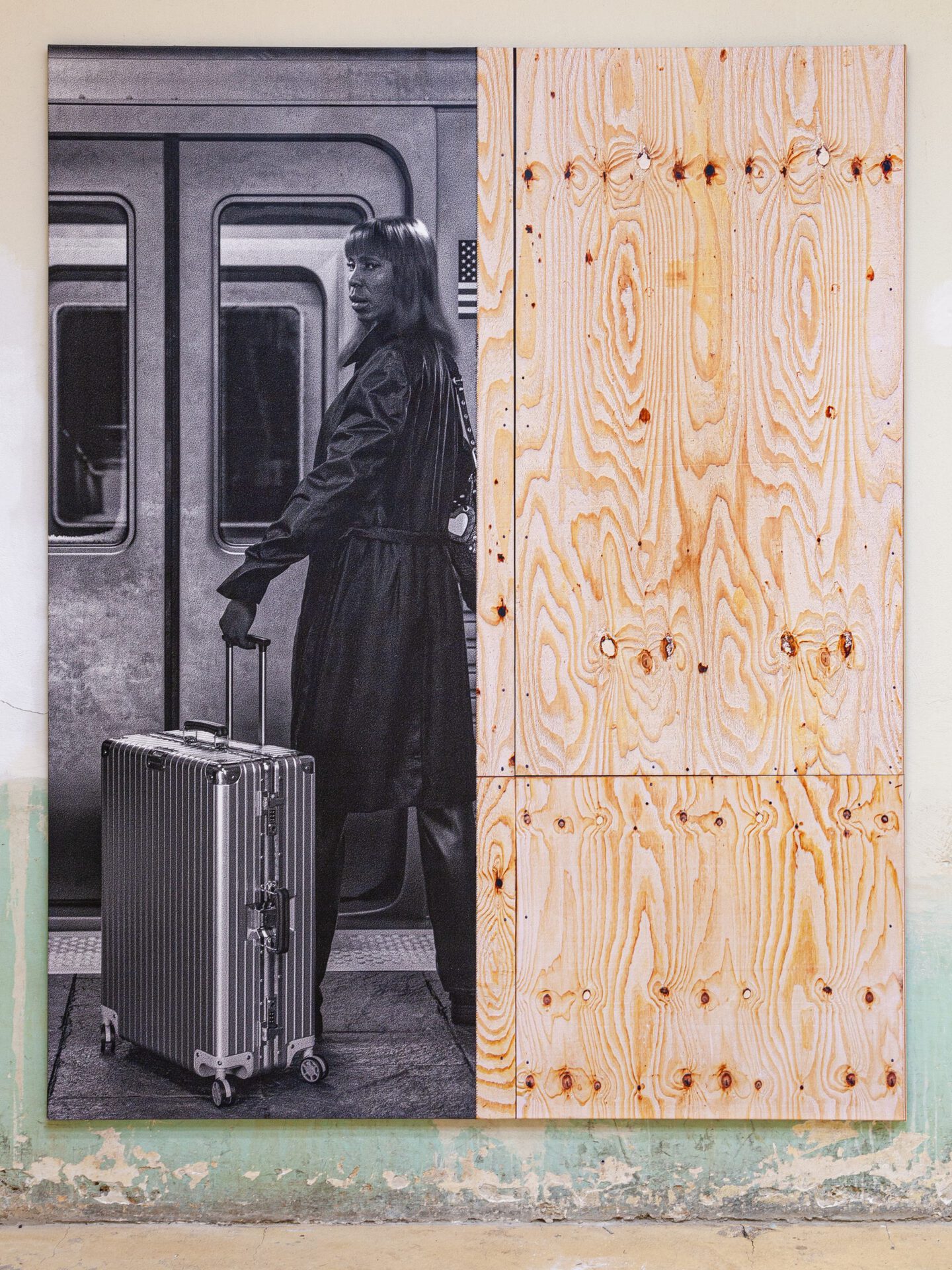 Malte Zander, Alex on the Platform, Pigment print, Yarn, UV varnish on canvas, 200 x 160 cm, 2022