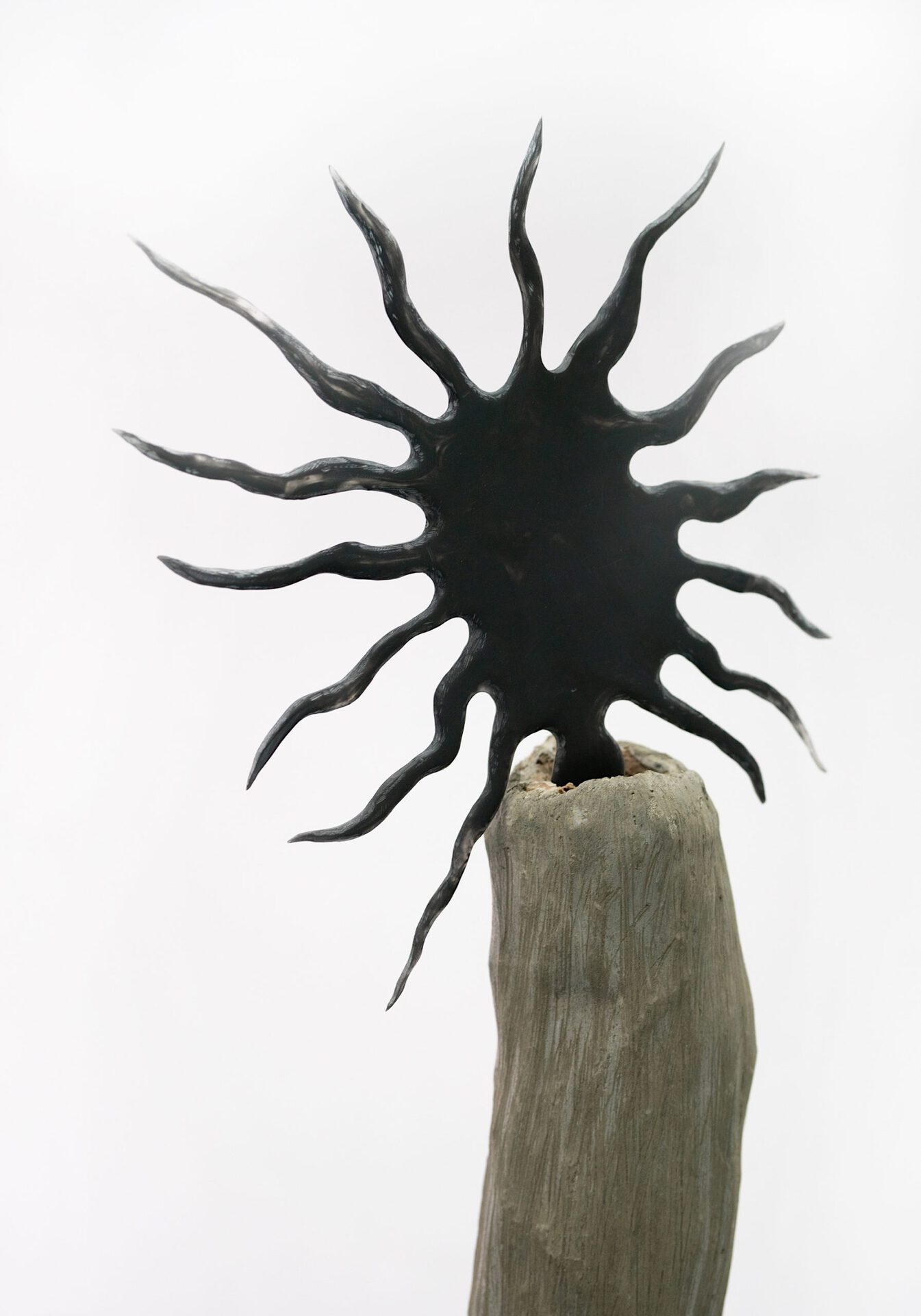 Øleg & Kaśka, "The banner of Rebirth" 2022, mixed media