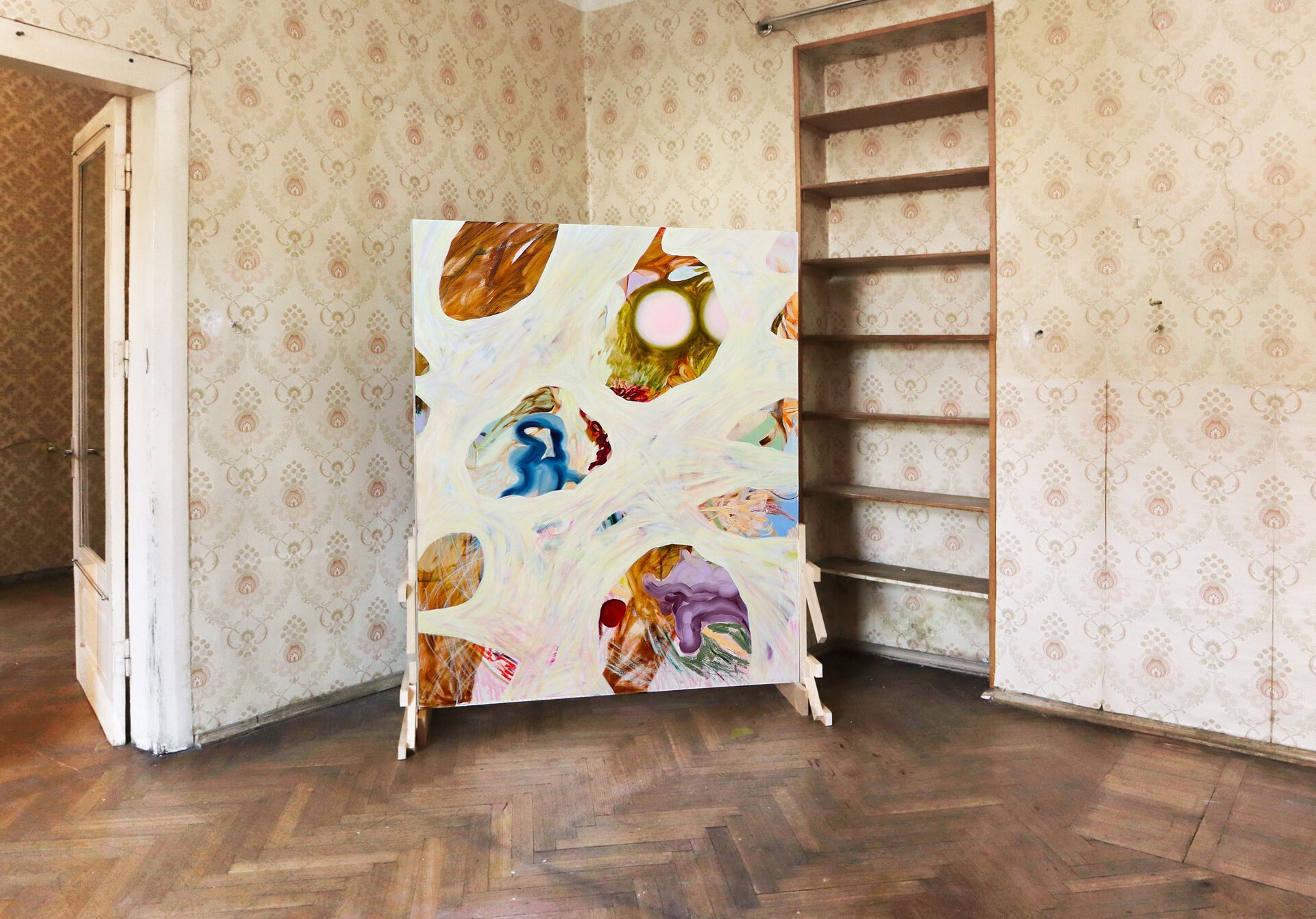 2. Nina Kintsurashvili, Untitled, 2022, pigment sticks, markers, oil on canvas, 180 x 160 cm