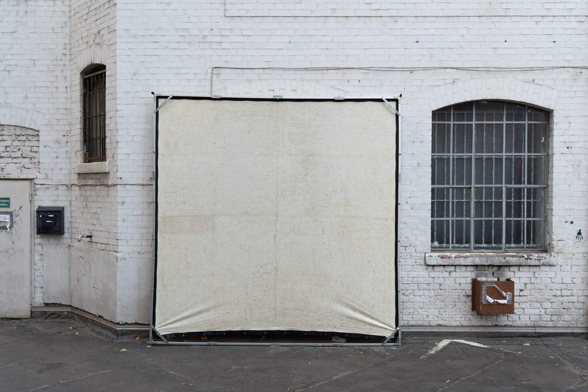 Arhun Aksakal & Clara Maria Blasius, Screen 1974, 2022, restored PVC screen, aluminum frame, 300x300x3 cm