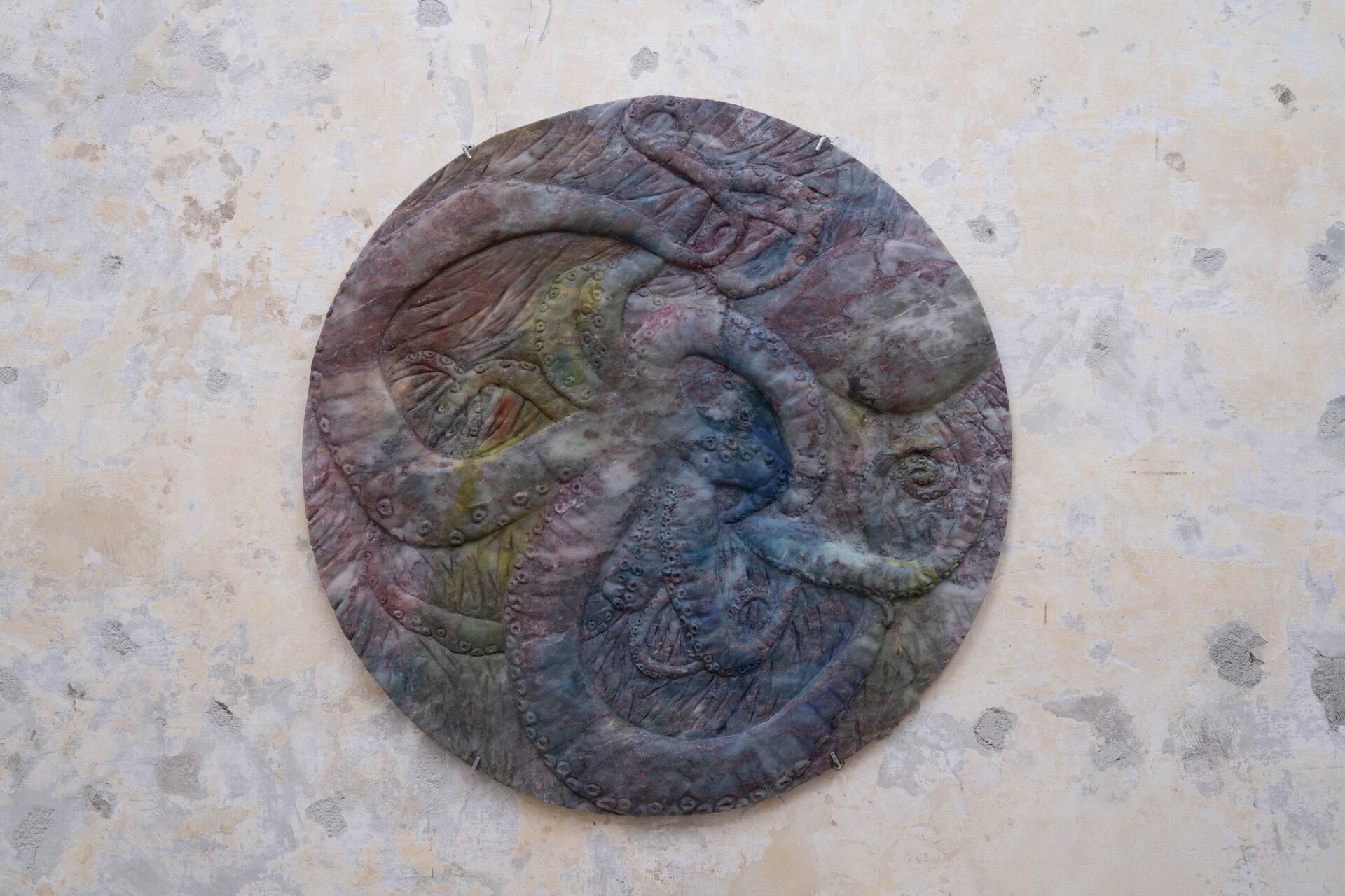 Untitled, marmo salomè, acquerello 68 x 68 x 2 cm, 2022
