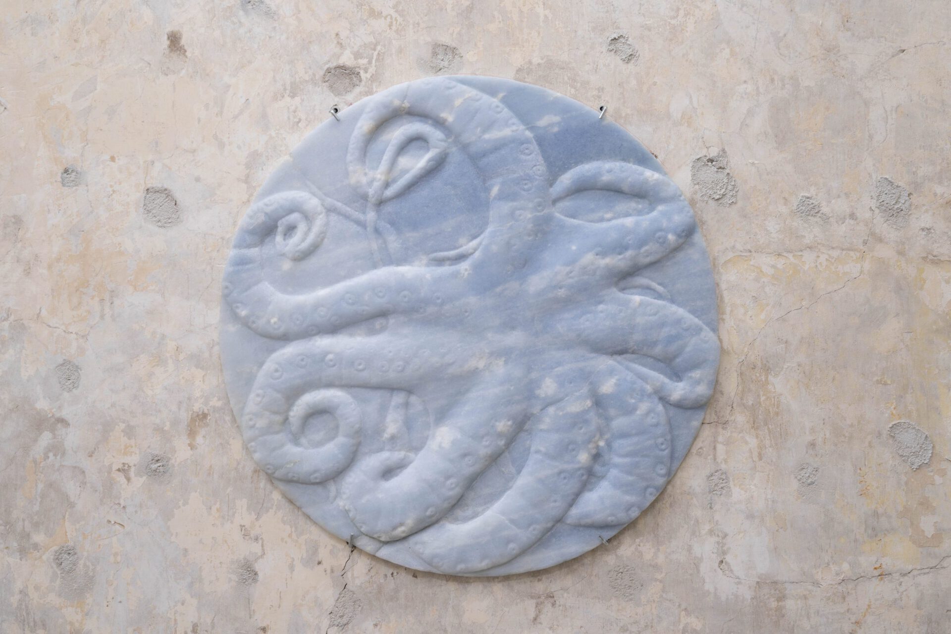 Untitled, marmo macauba, 57 x 57 x 2 cm, 2022