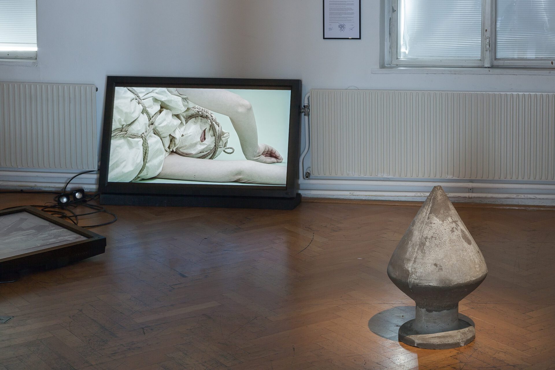 From left to right: İz Öztat & Ann Antidote, Suspended (2019), Toni Schmale, bend over your boyfriend (2010).
