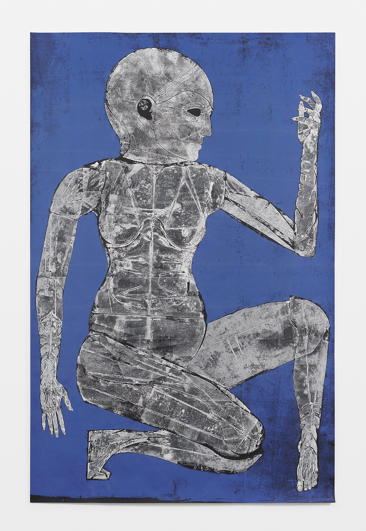 Lukas Schmenger, untitled (kneeling figure), 2021, ink on paper, 232x150 cm