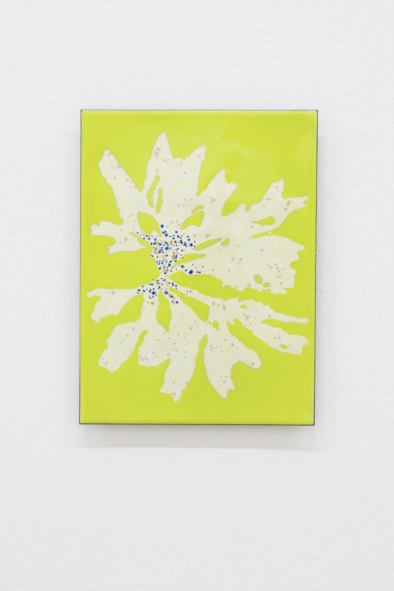 Marie-Michelle Deschamps, Yellow Dulse, 2022 vitreous enamel, fine silver on copper 30,5 cm x 22,9 cm