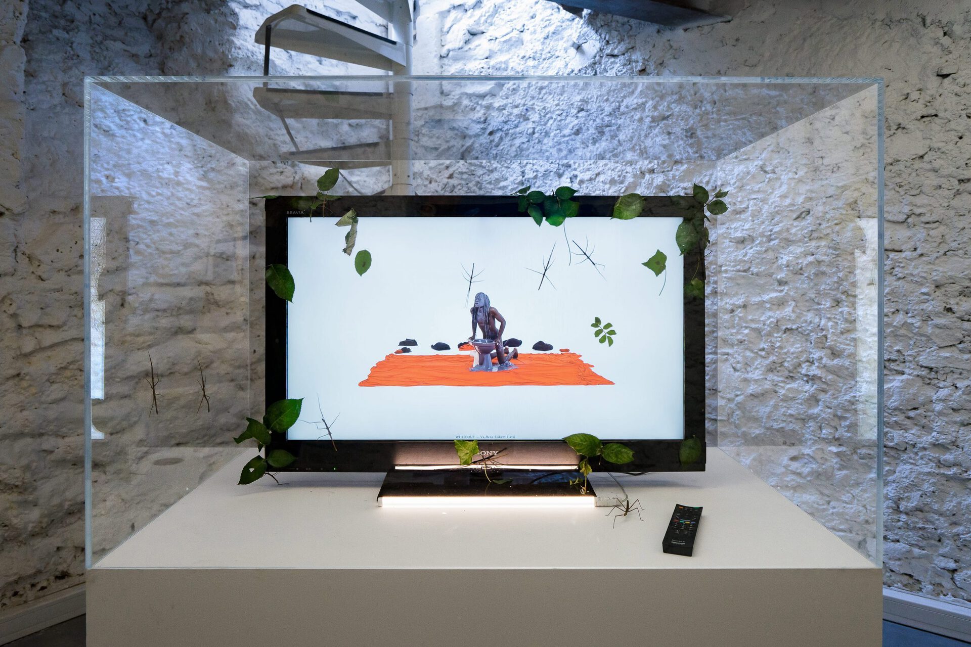 Va-Bene Elikem Fiatsi, WHITEOUT, 2019, newscenario.net