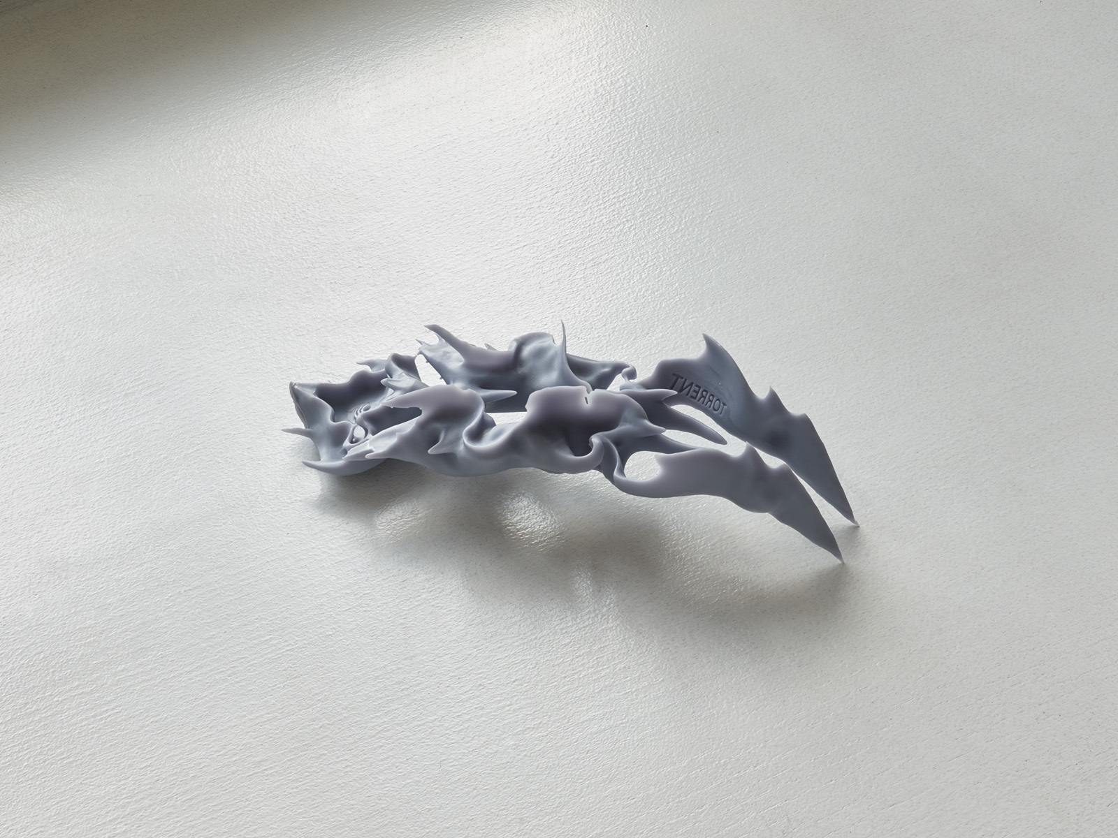 Eternal Engine, torrent organ, 2022, 3D-print in resin, 21 x 8 x 8 cm |  8 1/4 x 3 1/8 x 3 1/8 in