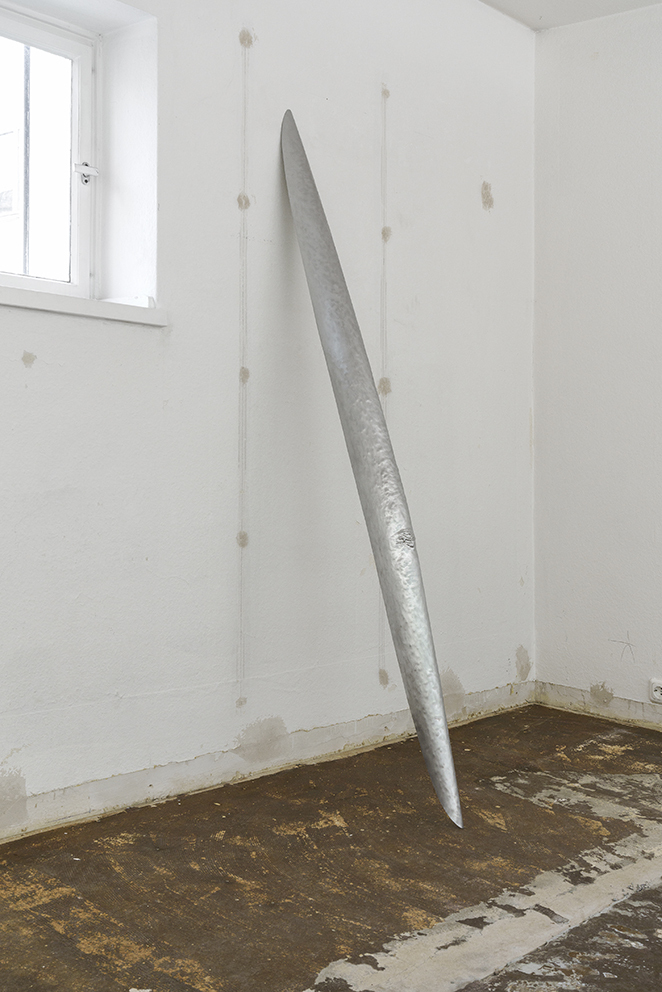 RESILIENCE FORTY-THREE POINT TWO 2021 / Philipp Pflug Contemporary, handmade aluminium sheet 202 x 9 x 10 cm
