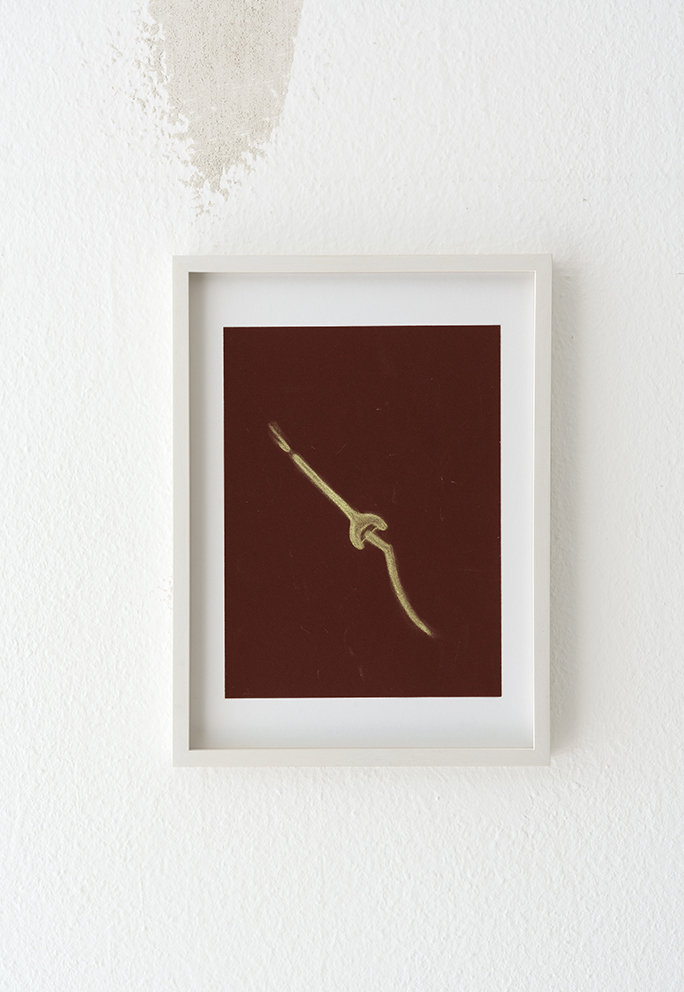 UNTITLED (FRACTURE I) 2021 / Philipp Pflug Contemporary, charcoal pencil on sandpaper, framed 38 x 28,5 cm