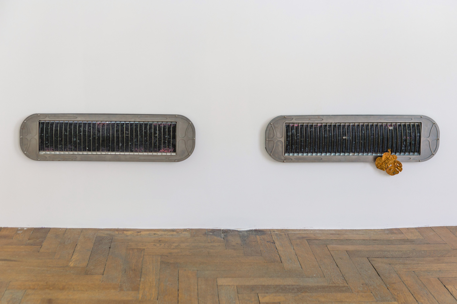 Šimon Chovan, Transit Cell Song, 2022, Installation view, Šopa, Košice