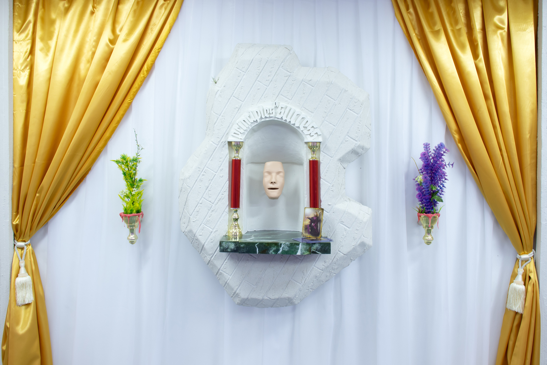 Bernardus Baldus, Principles of Succes, 2022, Numerous plastics, rubber, 120x90x45cm