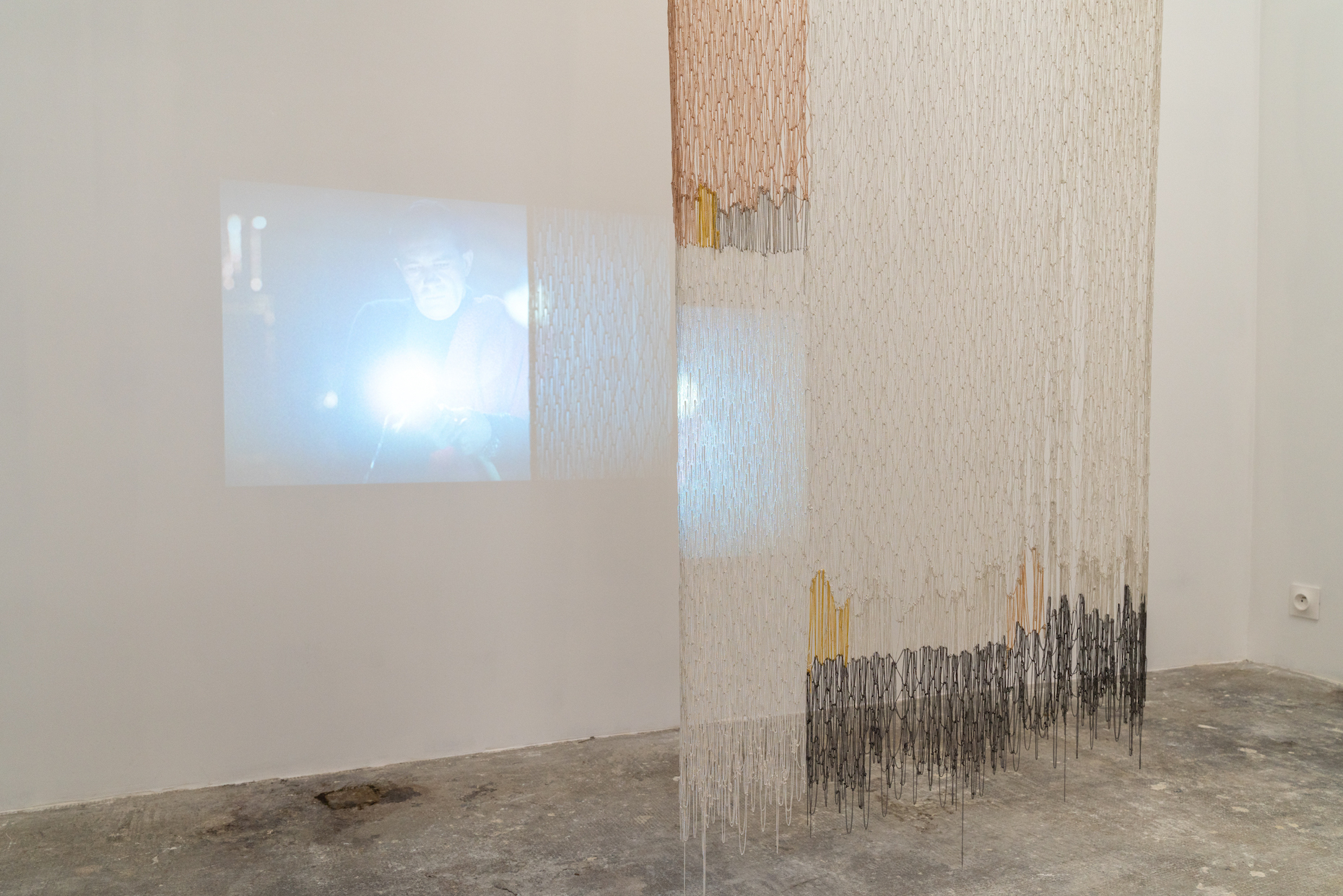 "Tied", Elisa Florimond and Maria Szakats, Cur. Gabriela Anco, exhibition view. Courtesy Rinomina and the Artists. Photo: Marcus Heim