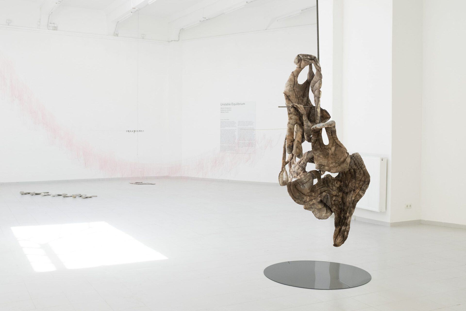 Exhibition View, Katharina Gahlert, Body of Land,2021, Textile, Plexiglas, Mirsini Artakianou, Untitled, Thread, Brass, 2022