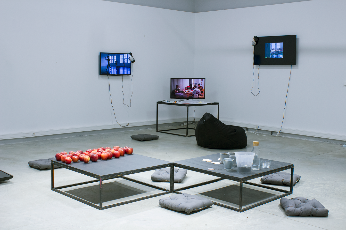 Ludic Collective, Re-Memoria: How to attempt and fail at, installation view;