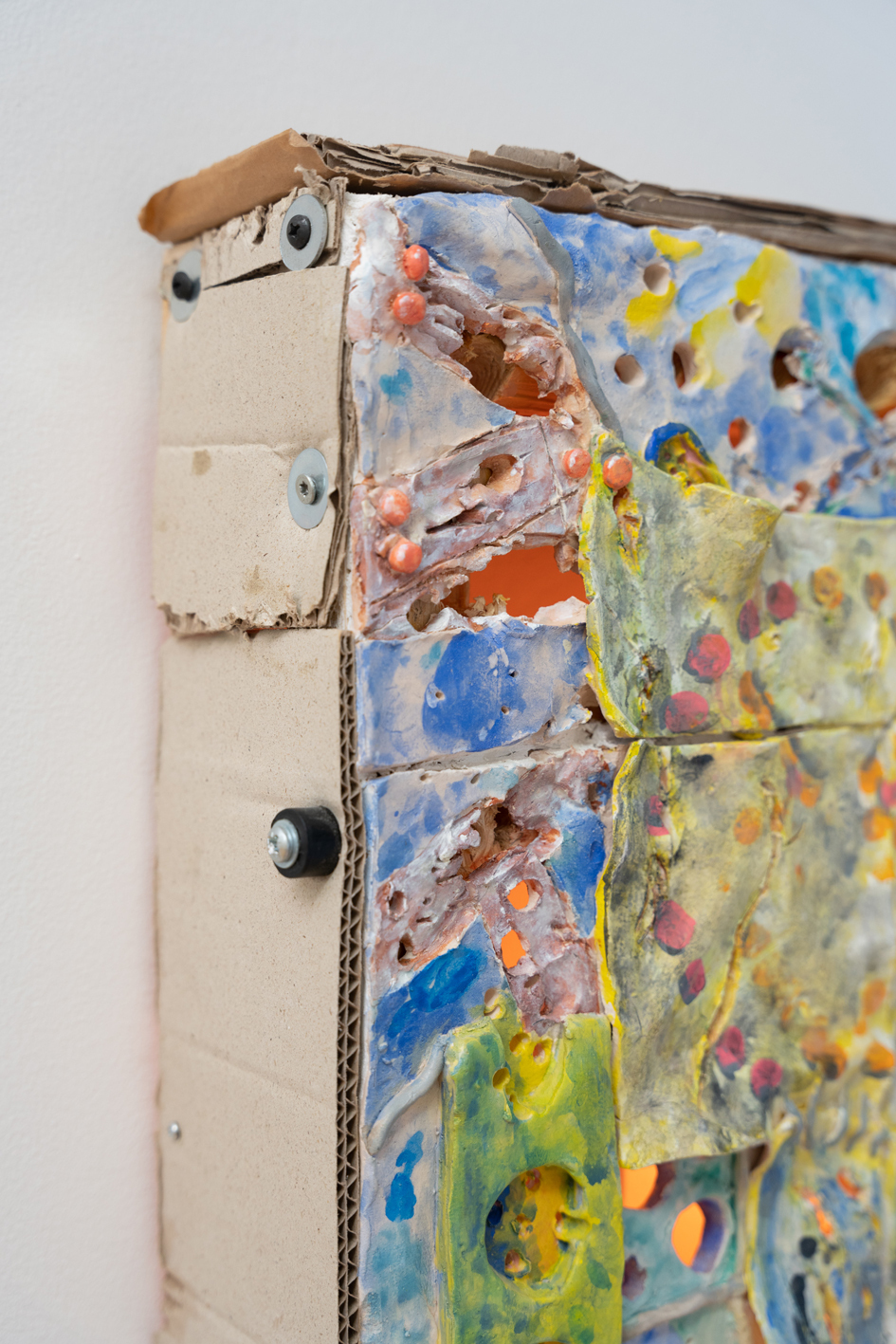 Jake Kent, War in the Smudge-scape, Gouache and water colour on ceramic, found materials, LED, Detail view, 2022