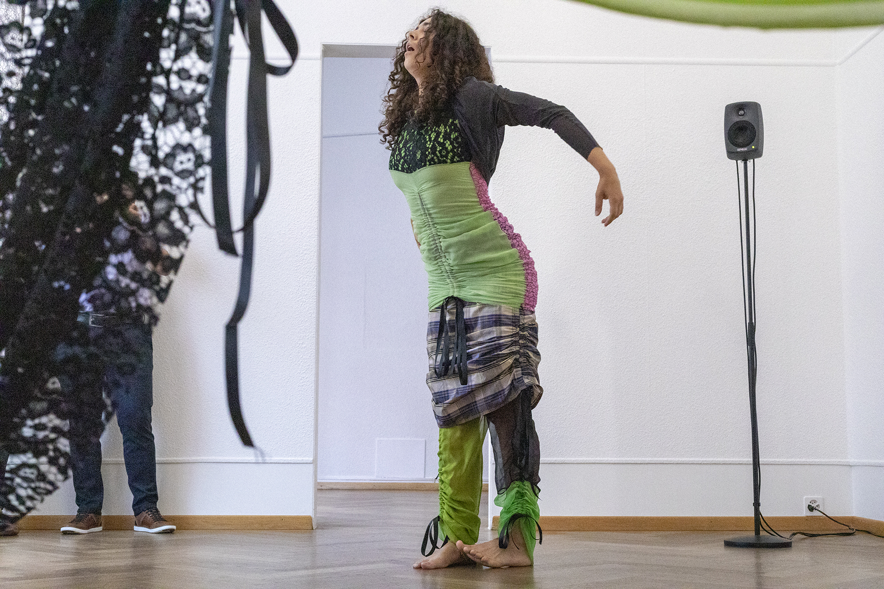 Performance ECHOES, Lara Dâmaso 10 June 2022, Krone Couronne Credit photos: © Guadelupe Ruiz