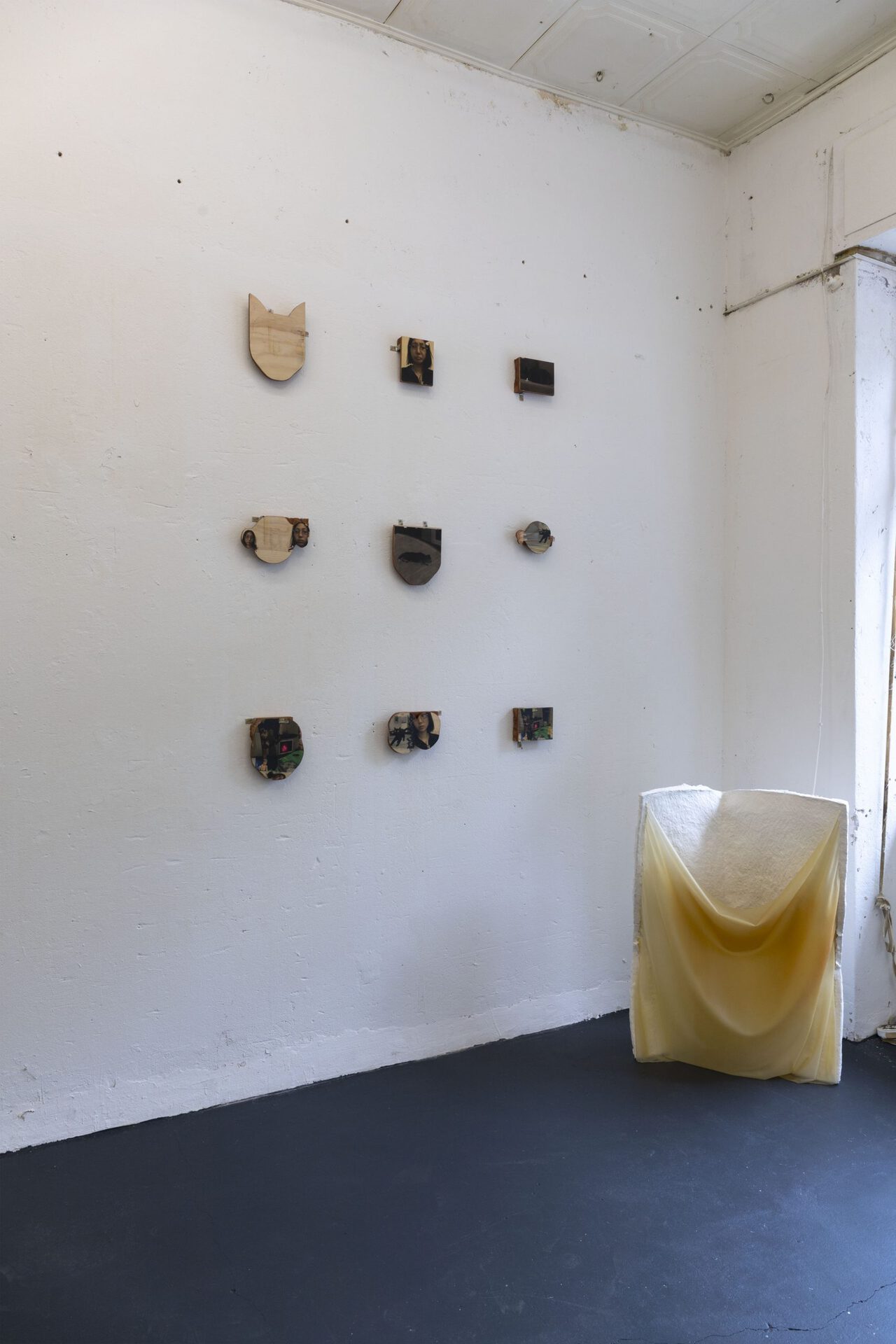 Swan Lee: „Interior monologue of the sims”, Taeeun Kim: “Corner”