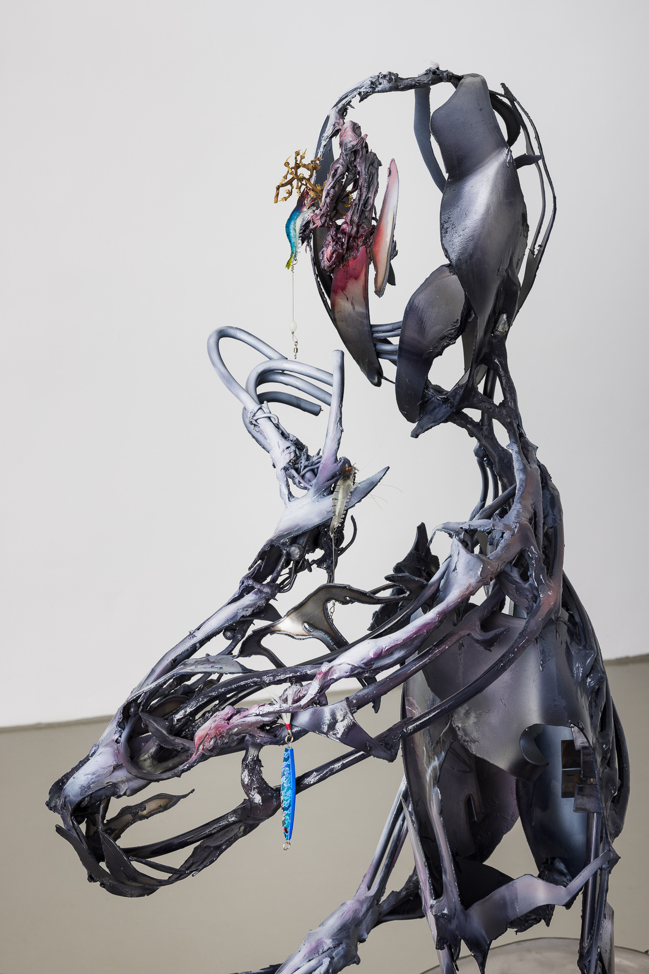 But in the end, what's the difference between the found object debris and me?, Electrical wire, Epoxy putty, Found objects, Steel, Acrylic ink, 115 x 110 x 163 cm, 2022, Photo by Kunstdokumentation